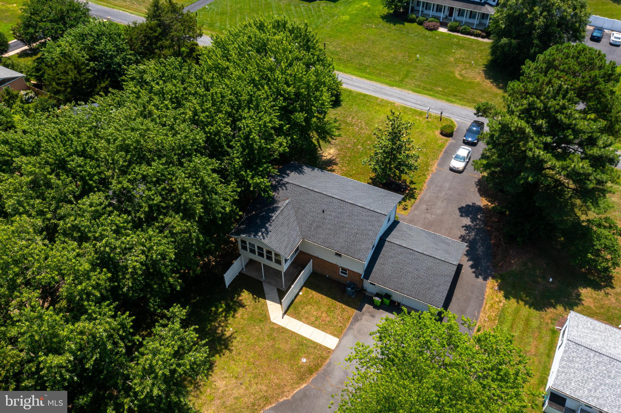BENTONS PLEASURE - Residential