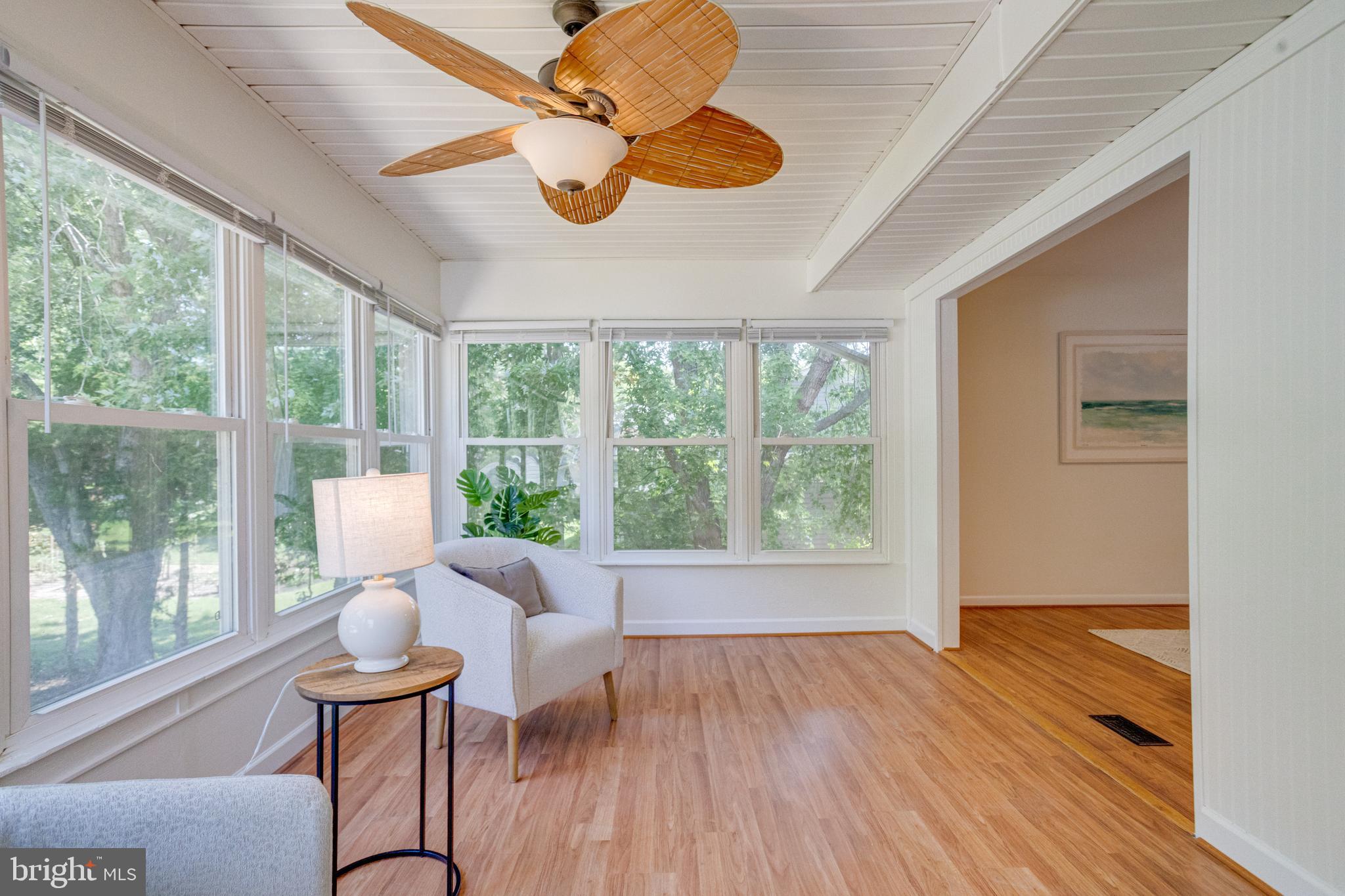 BENTONS PLEASURE - Residential