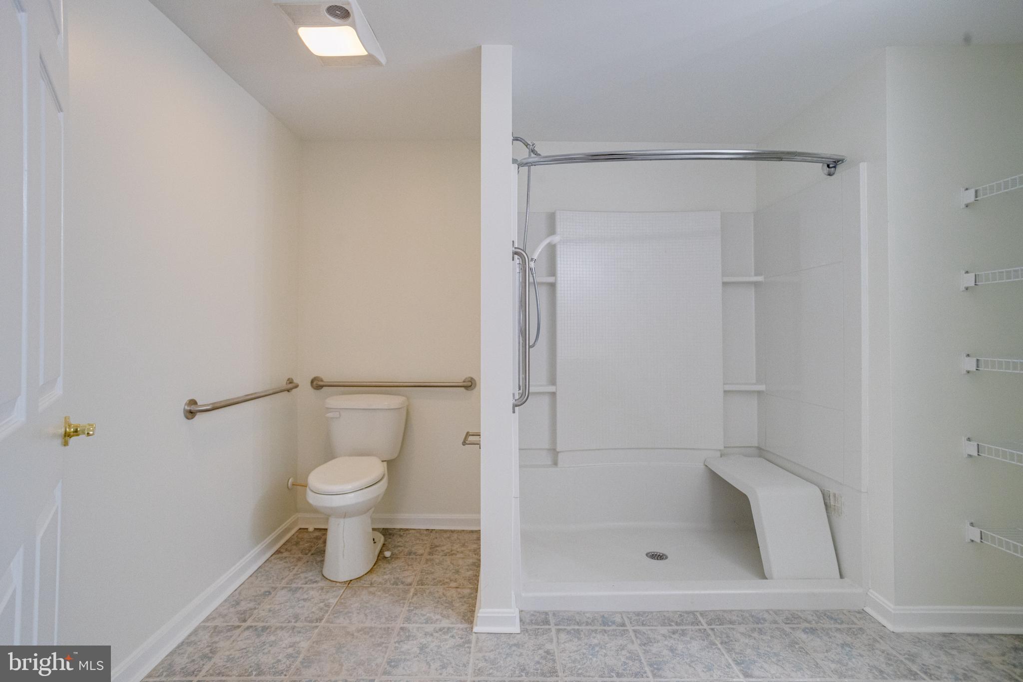 BENTONS PLEASURE - Residential