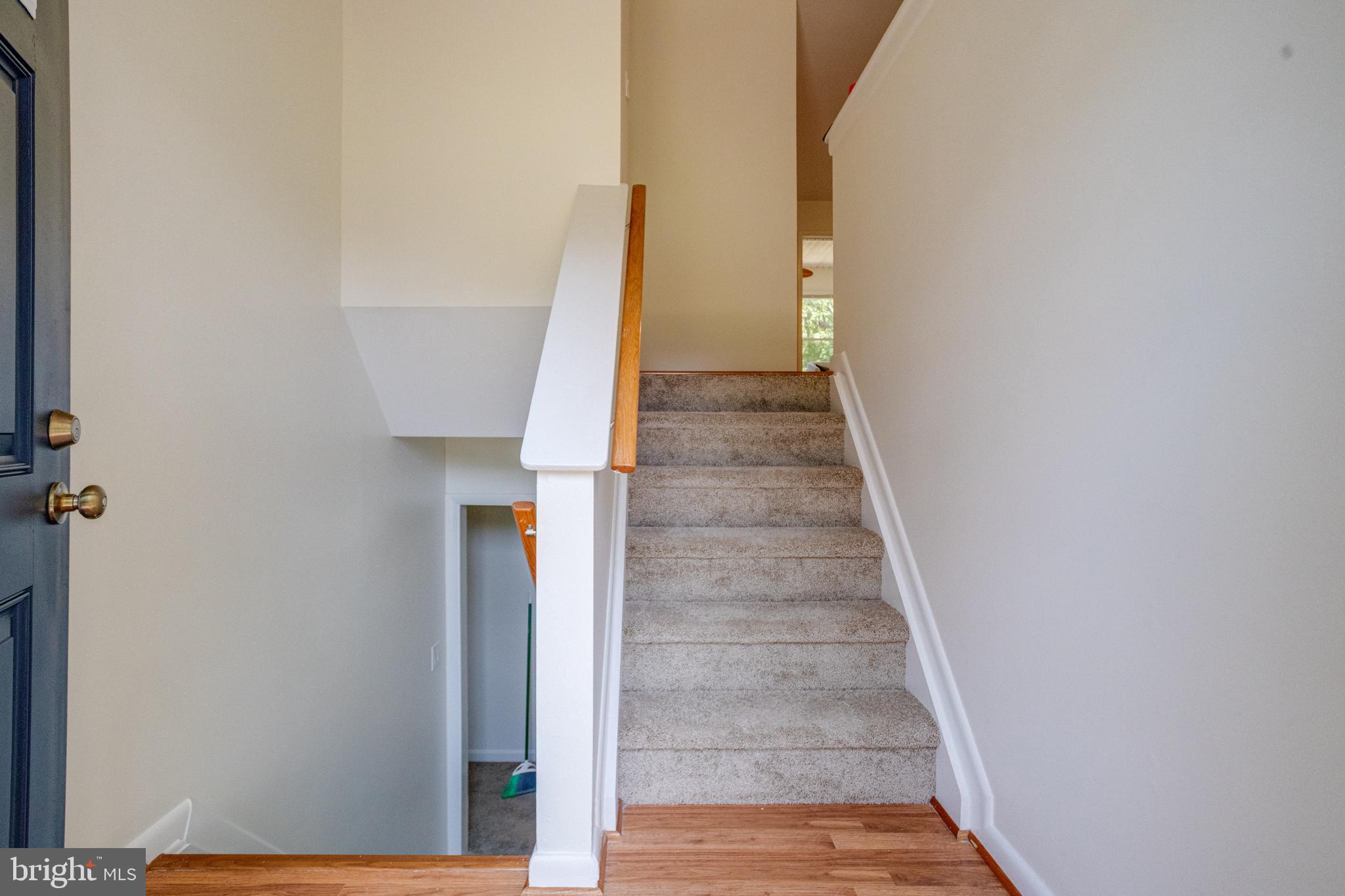BENTONS PLEASURE - Residential