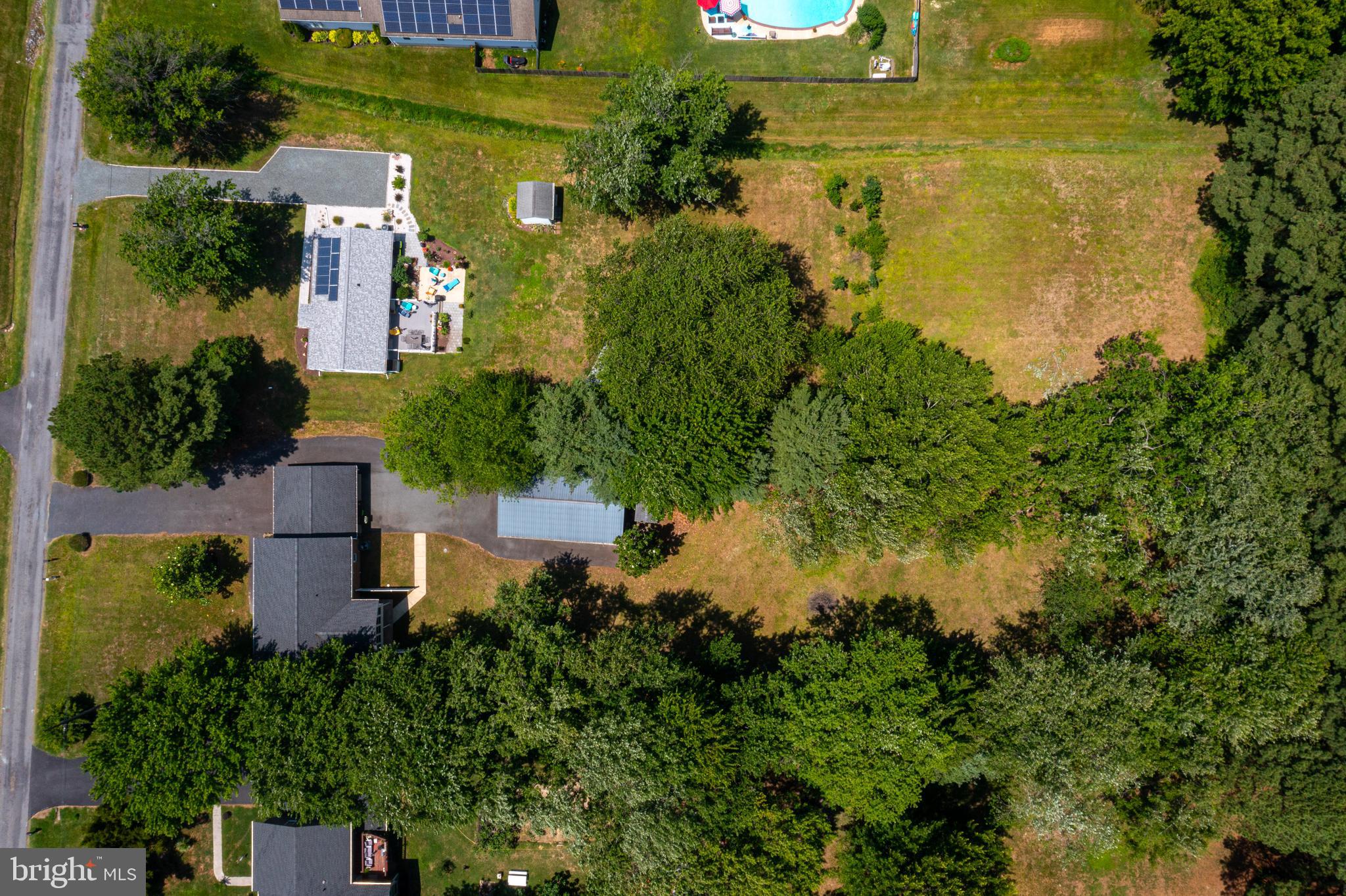 BENTONS PLEASURE - Residential