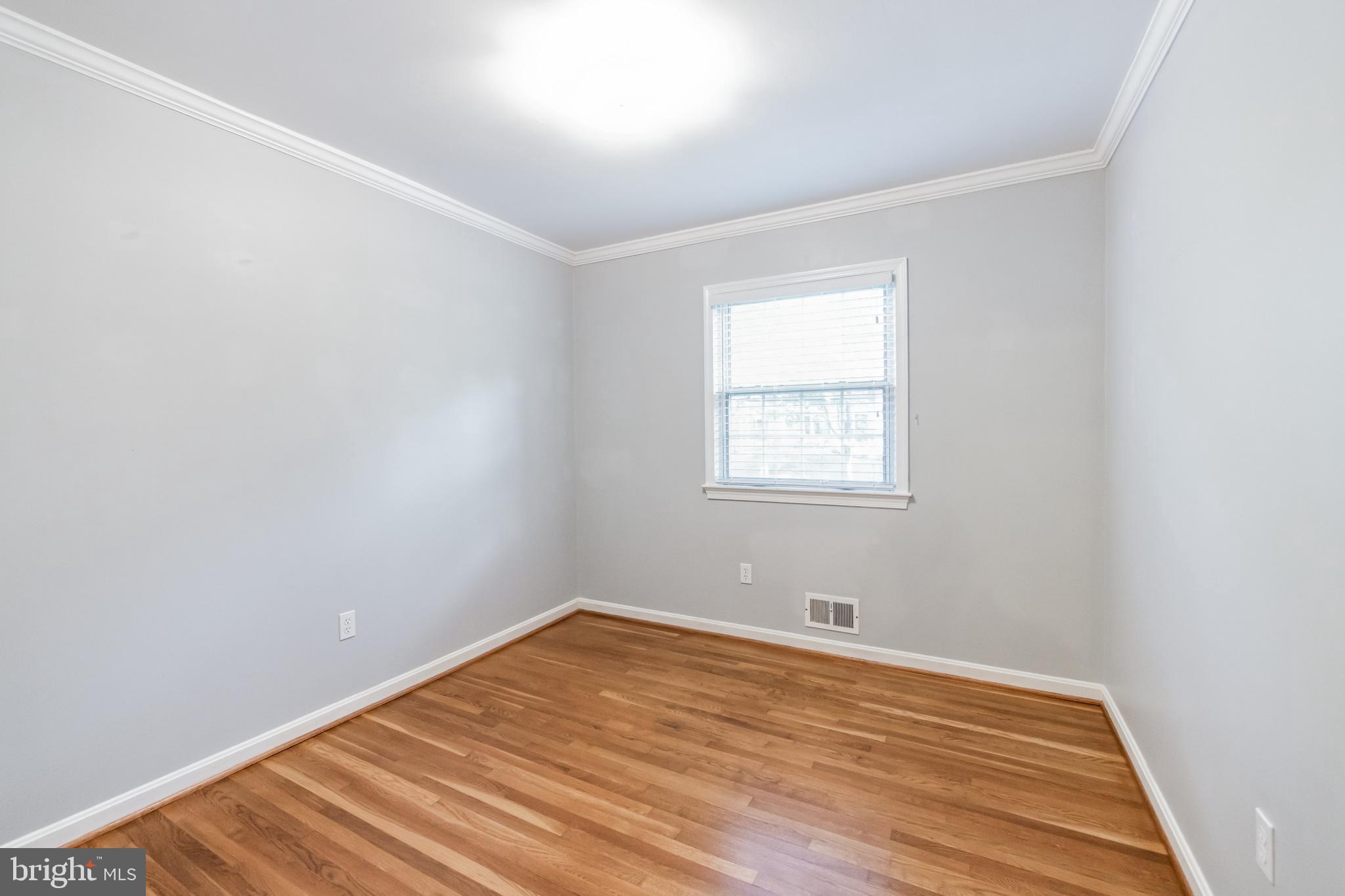 STRATTON WOODS - Residential Lease