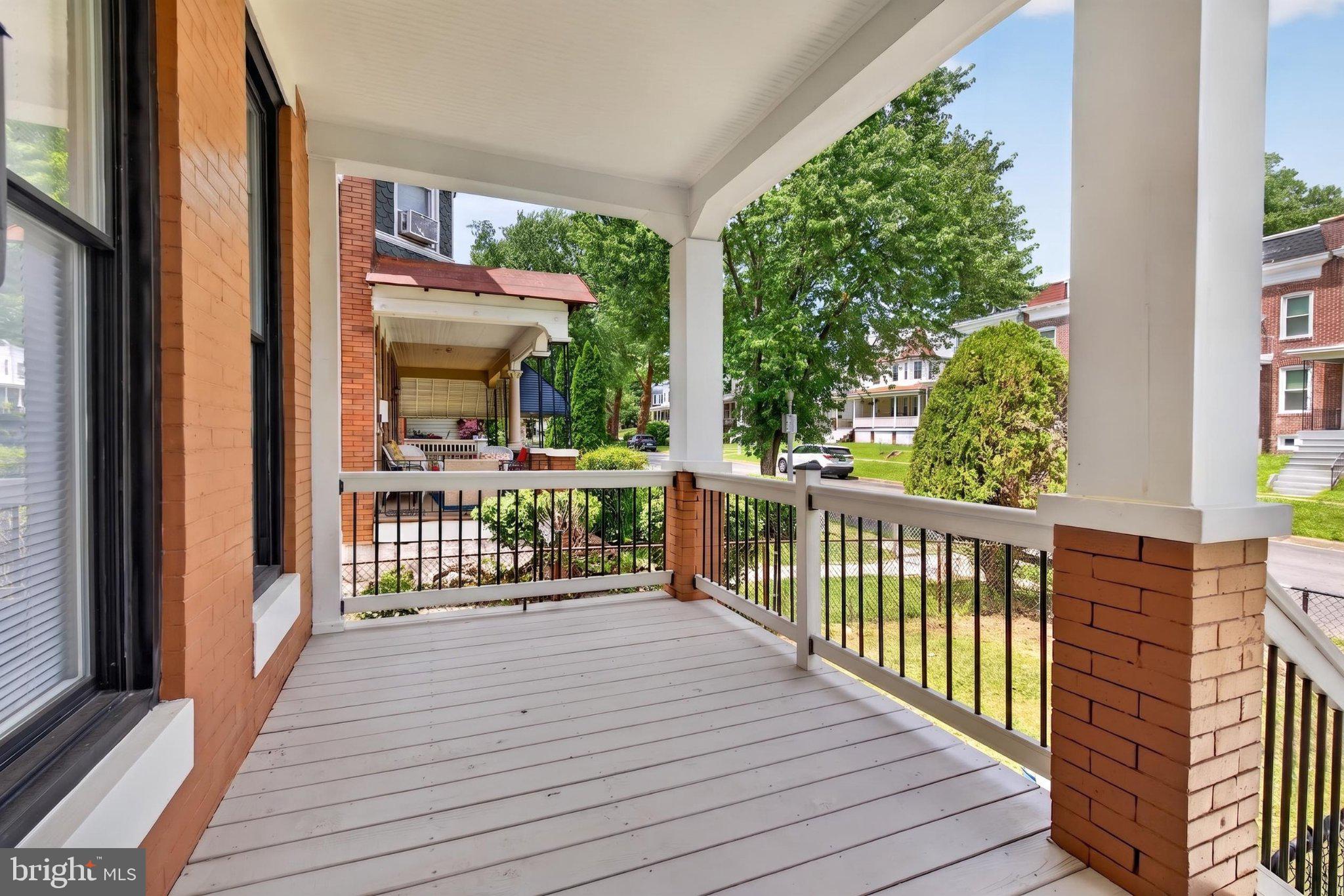 HANLON - Residential