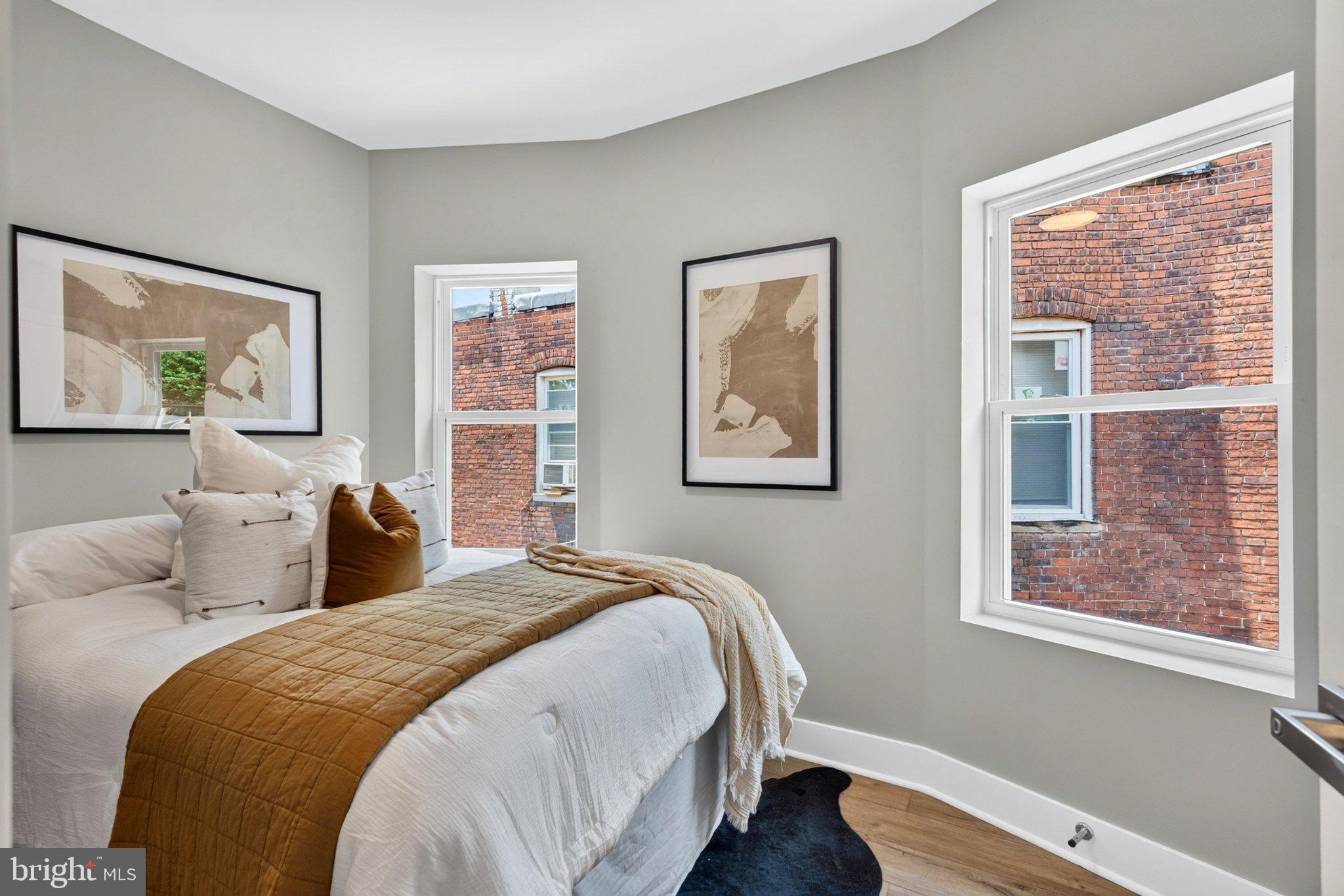 HANLON - Residential