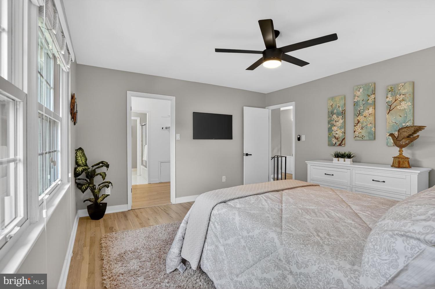 CHARLESTOWN - Residential