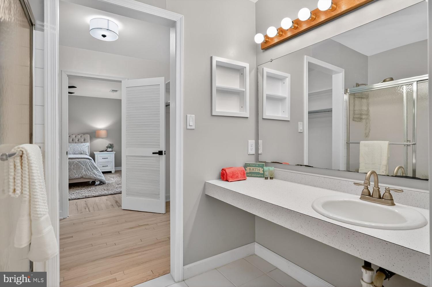 CHARLESTOWN - Residential