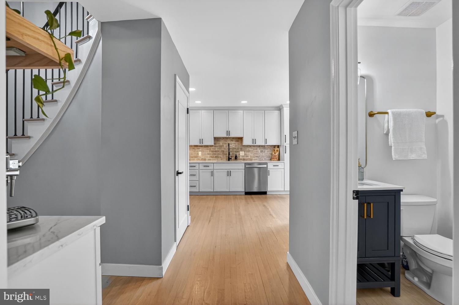 CHARLESTOWN - Residential