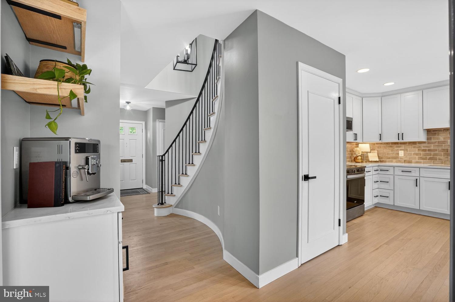 CHARLESTOWN - Residential