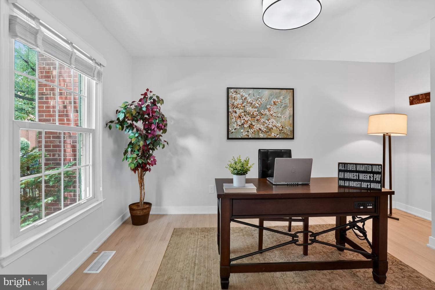 CHARLESTOWN - Residential