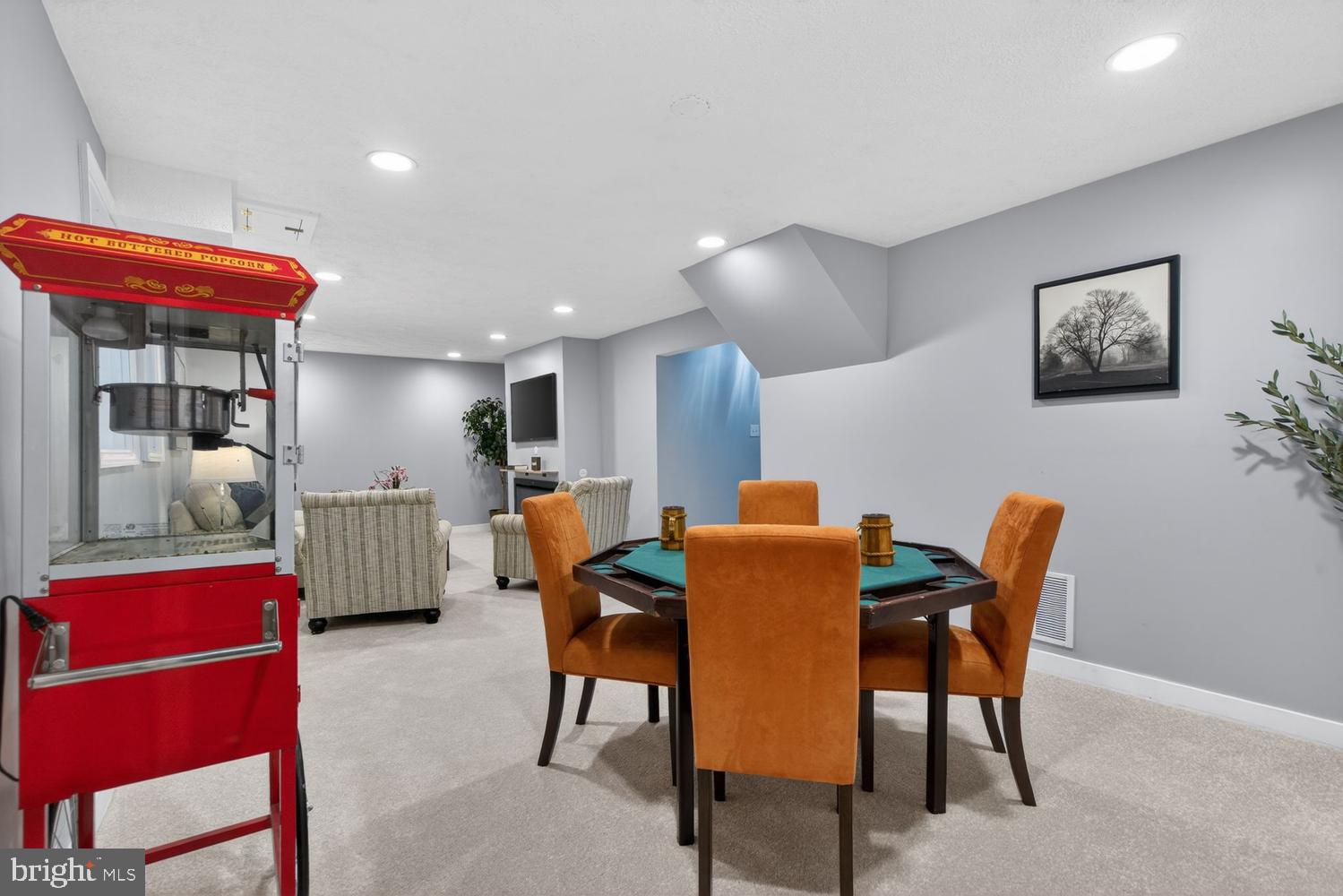 CHARLESTOWN - Residential