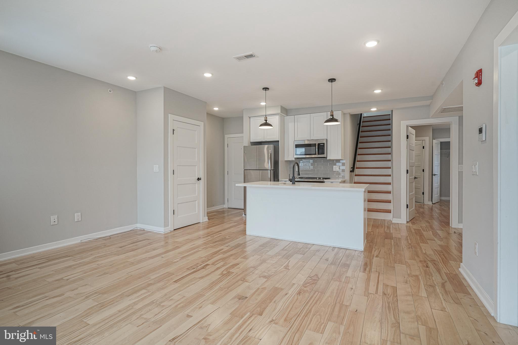 FRANCISVILLE - Residential Lease
