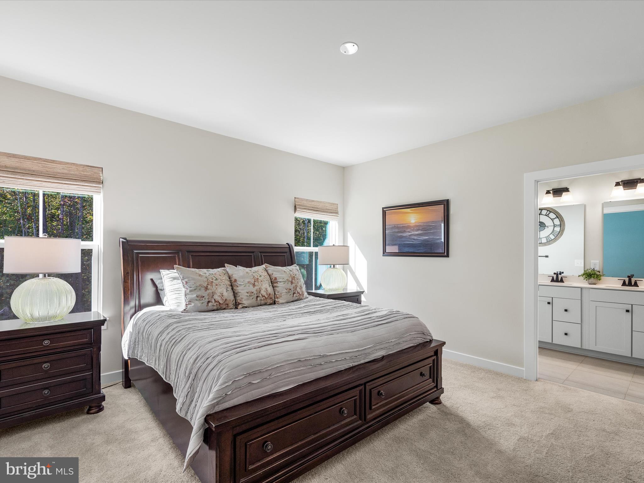OCEAN MEADOWS - Residential