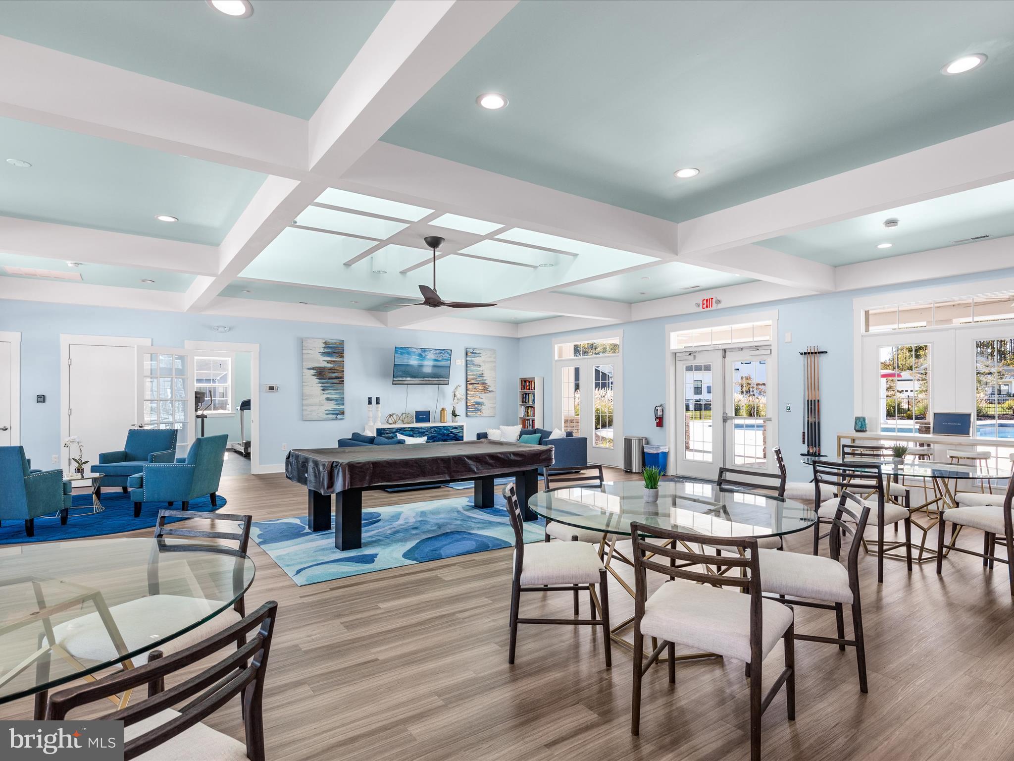 OCEAN MEADOWS - Residential