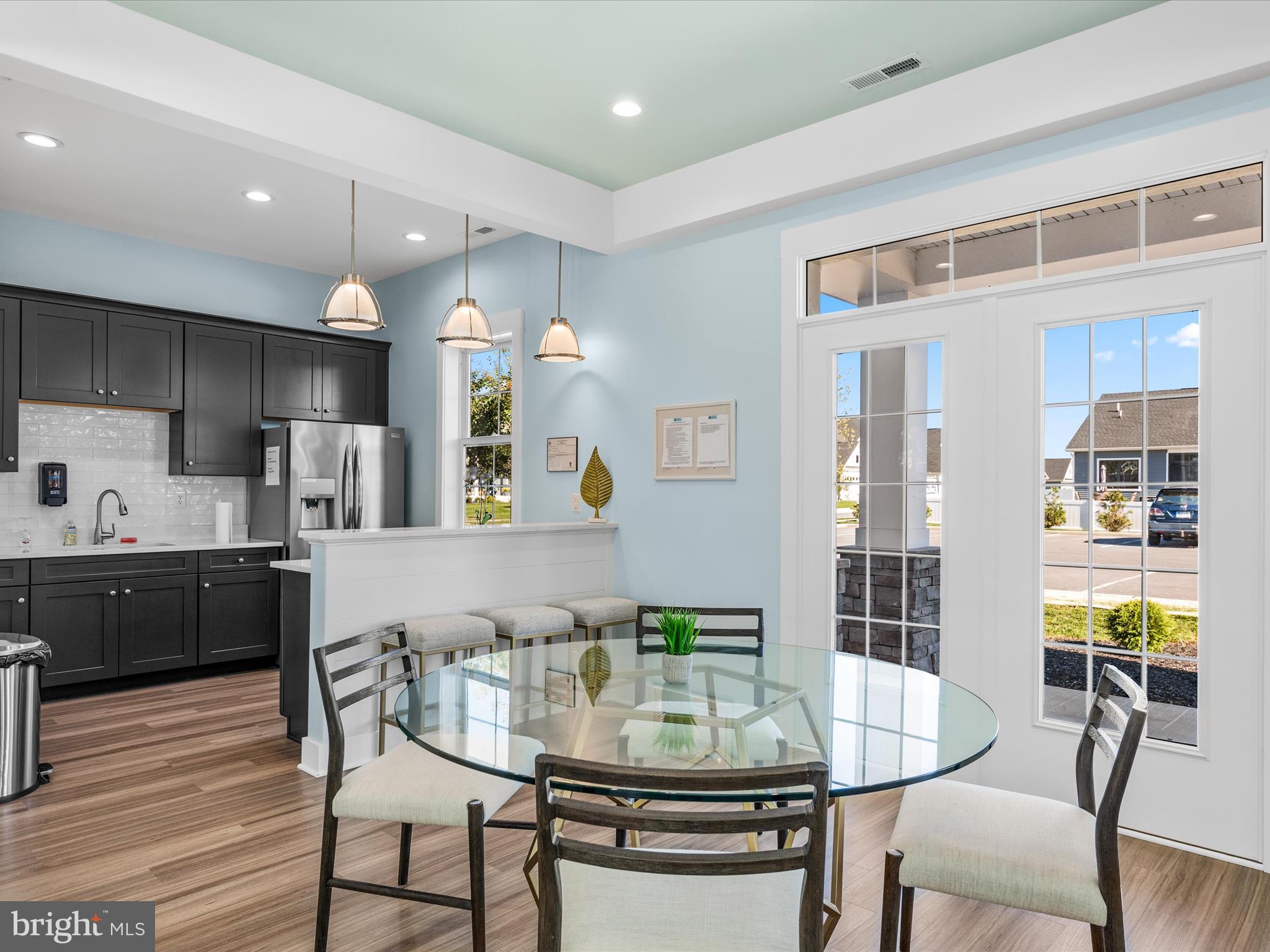 OCEAN MEADOWS - Residential