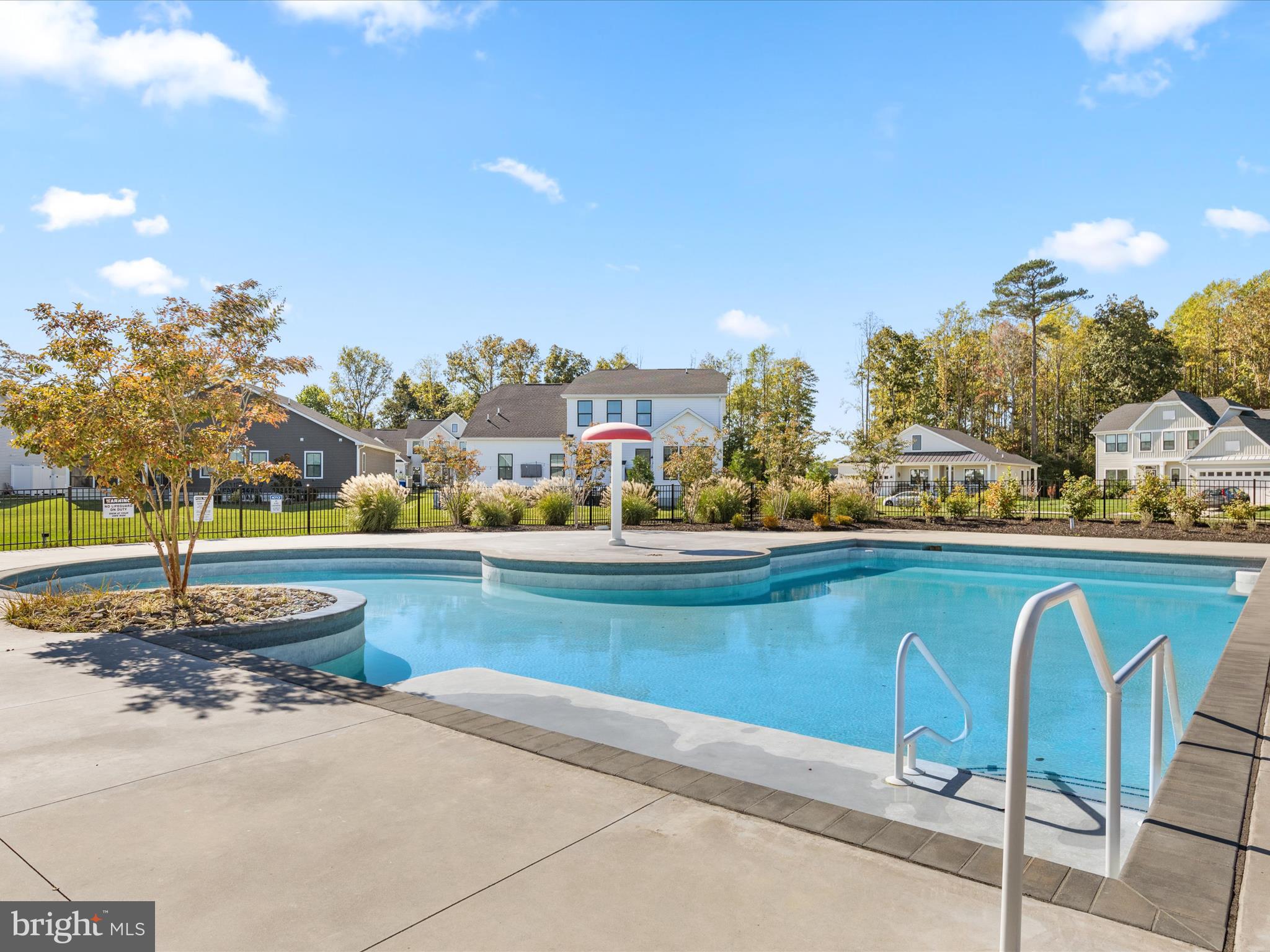OCEAN MEADOWS - Residential