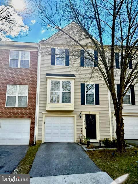 MARLTON TOWN CENTER - Residential