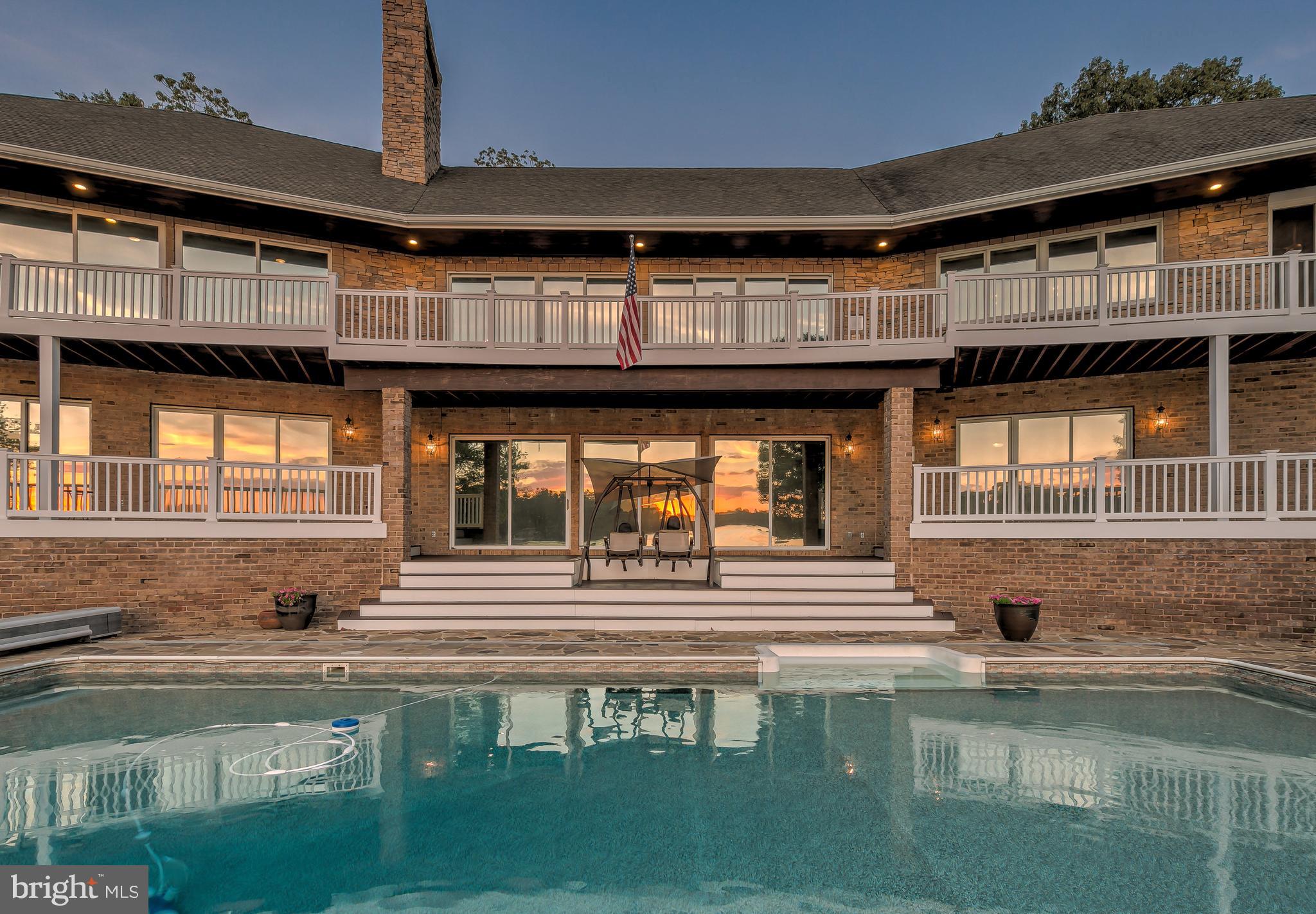 OLDE SEVERNA PARK - Residential