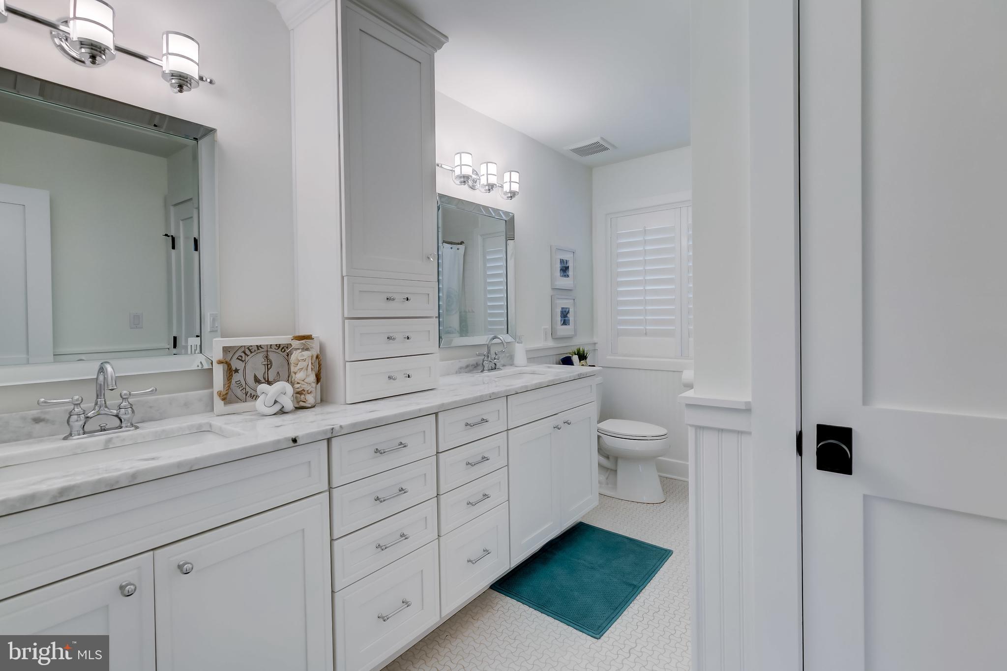 OLDE SEVERNA PARK - Residential