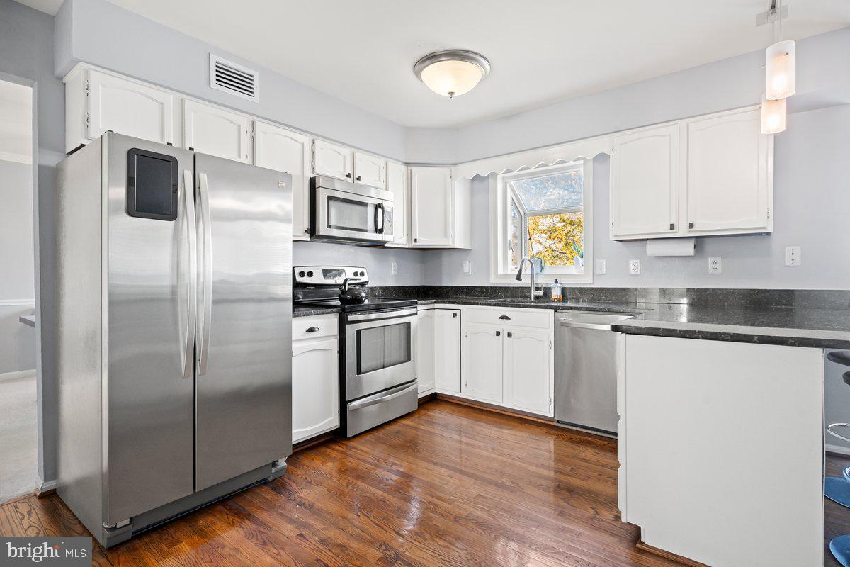 FAIR OAKS FARMS - Residential