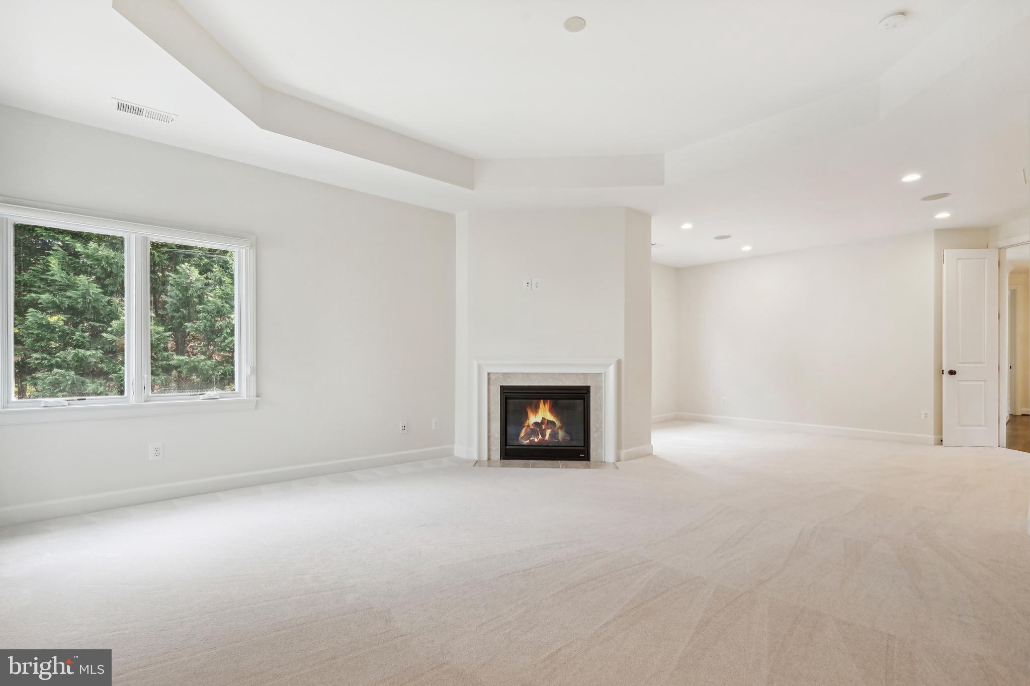 BROYHILL LANGLEY ESTATES - Residential