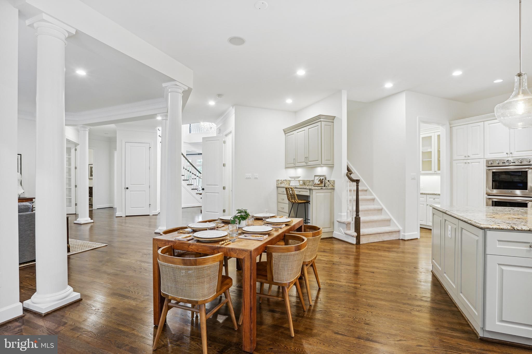 BROYHILL LANGLEY ESTATES - Residential