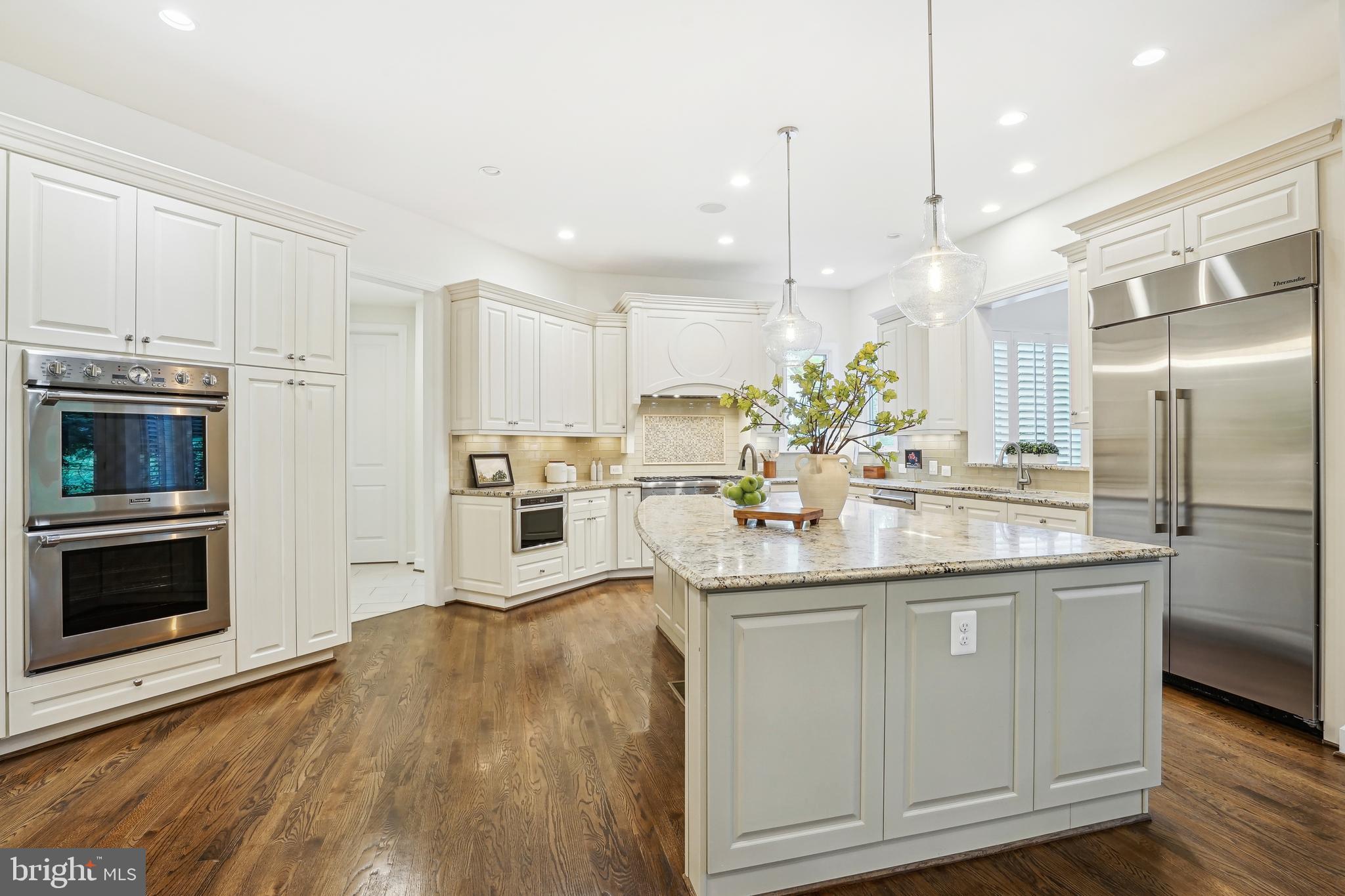 BROYHILL LANGLEY ESTATES - Residential