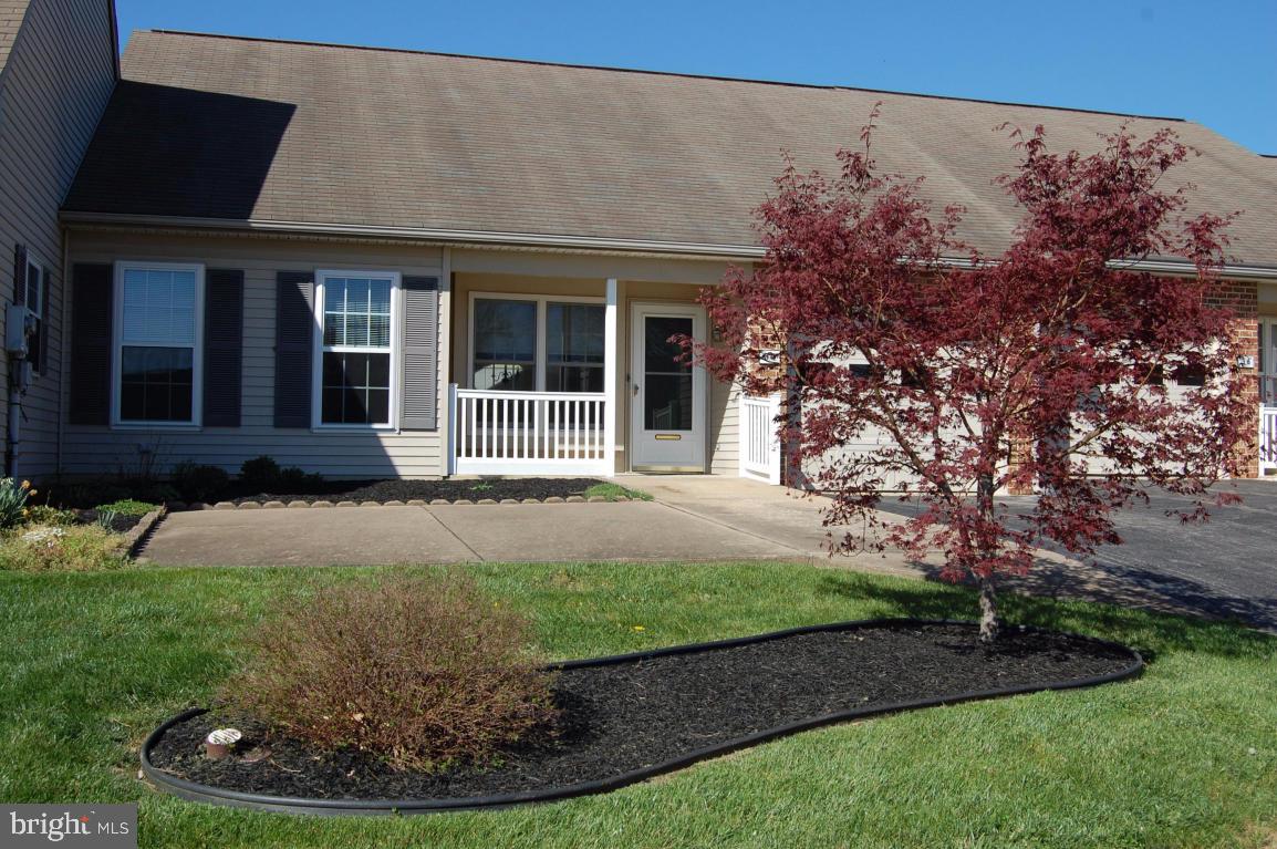 Spacious townhouse located in a cul-de-sac featuring one story living, two bedrooms, two full baths, open concept and attached garage. Central air, replacement windows, newer heat pump, patio and is handicapped accessible. Move in condition, all appliances included.