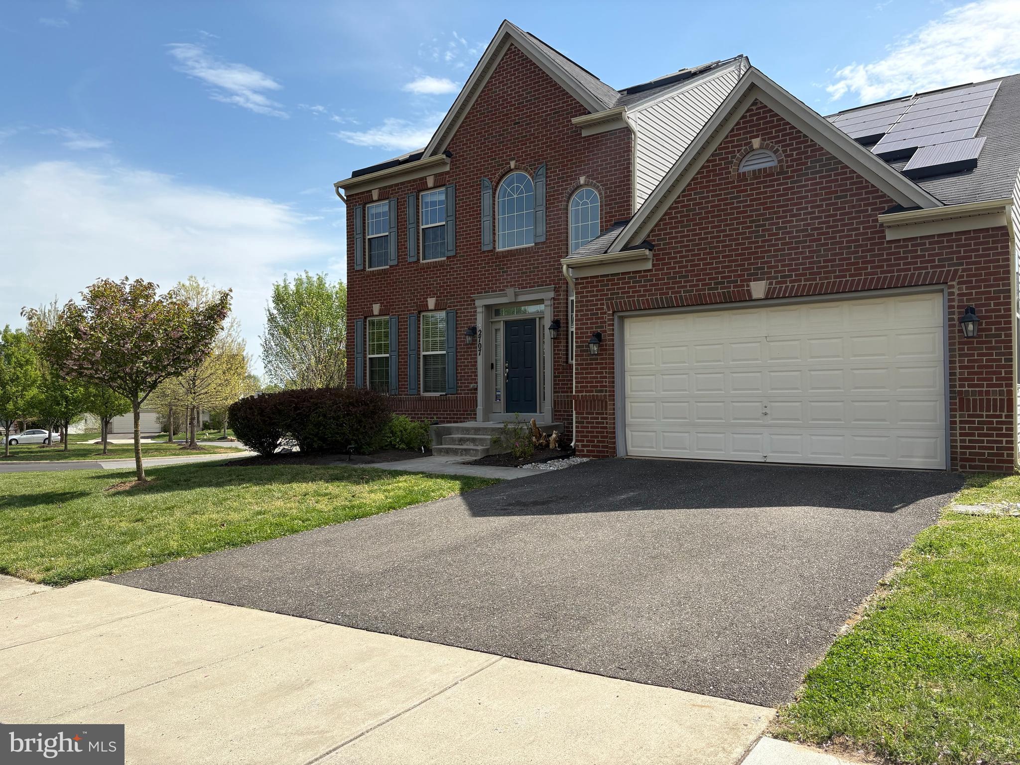 WOODMORE TOWNE CENTRE - Residential