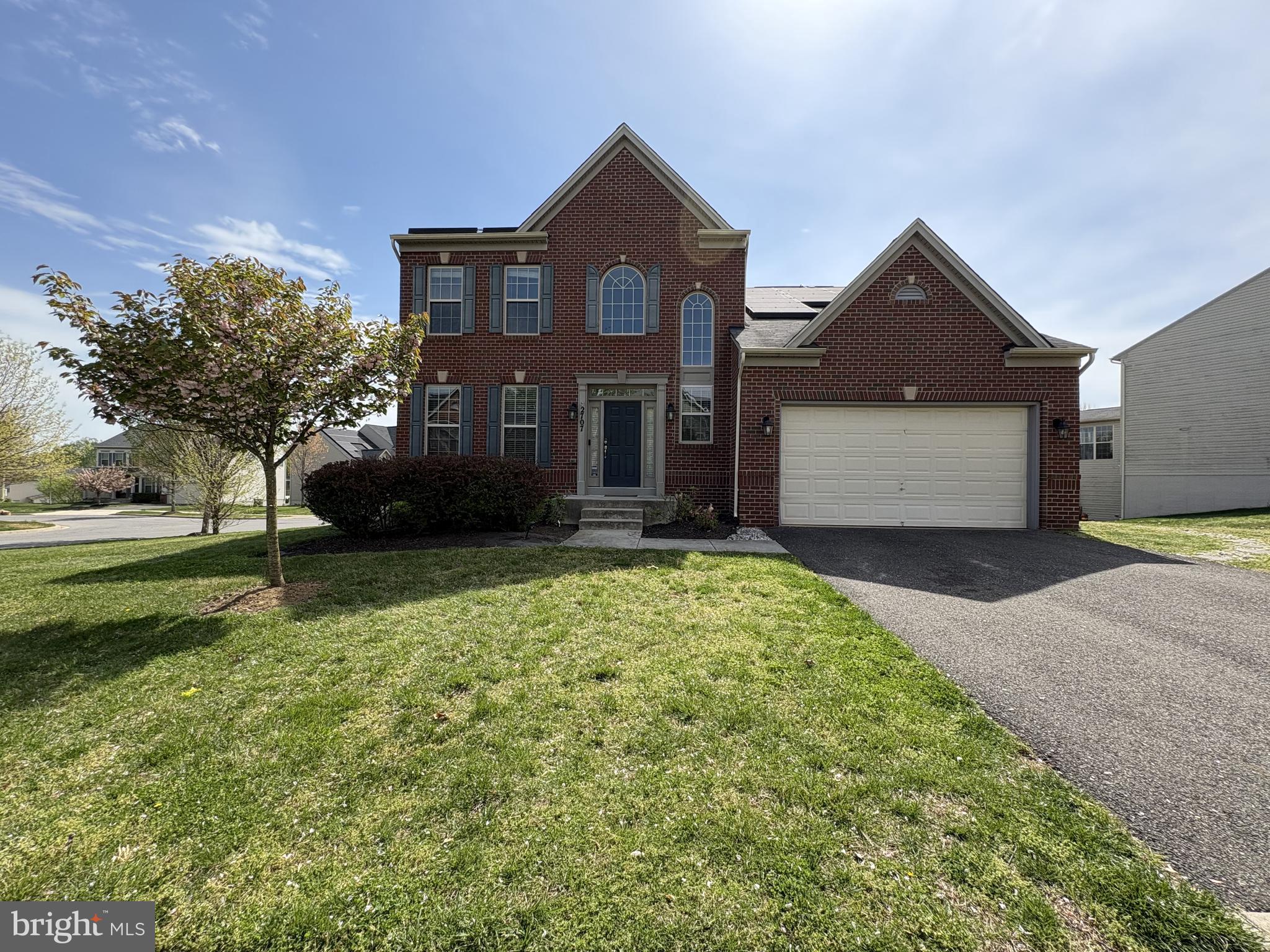 WOODMORE TOWNE CENTRE - Residential