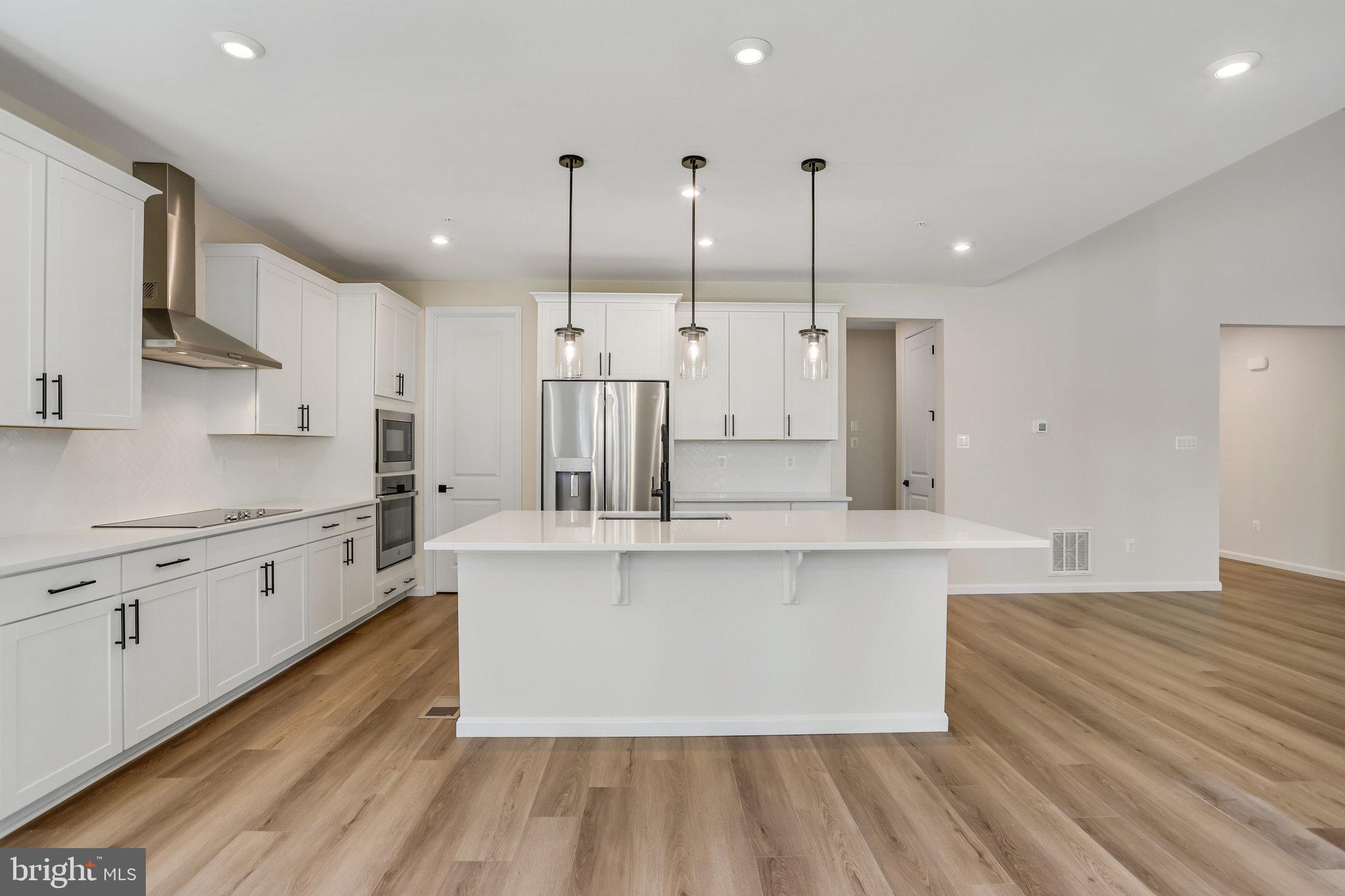 VINCENT ESTATES - Residential