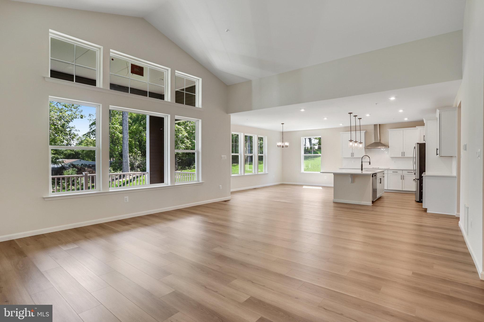 VINCENT ESTATES - Residential