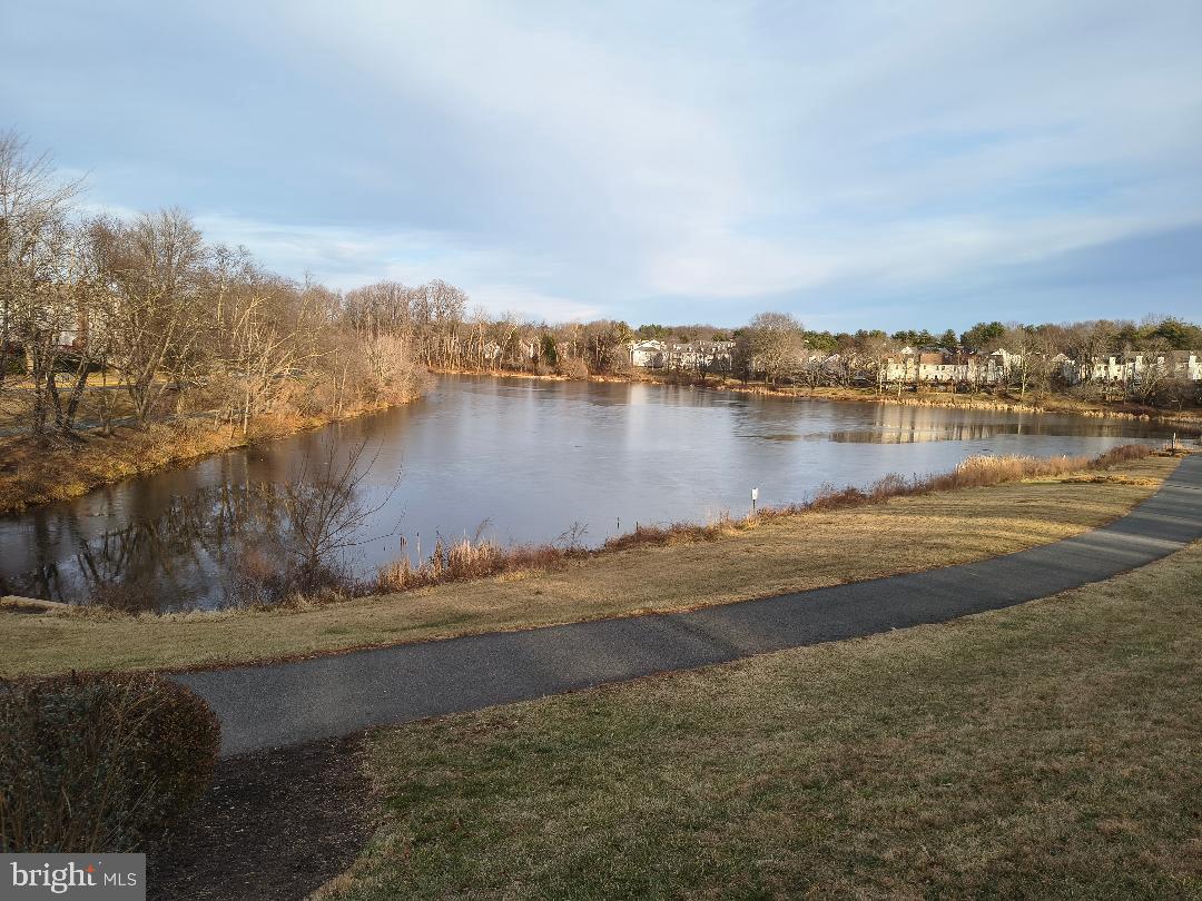 GUNNERS LAKE VILLAGE - Residential