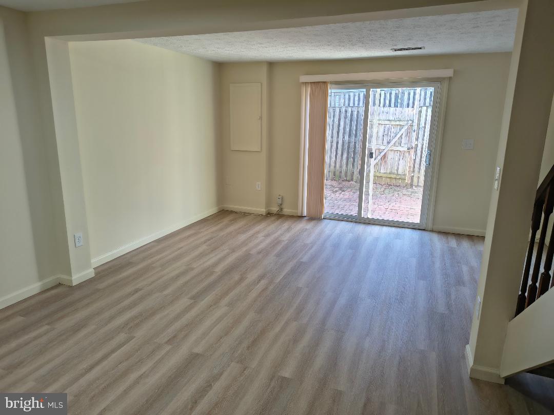 GUNNERS LAKE VILLAGE - Residential