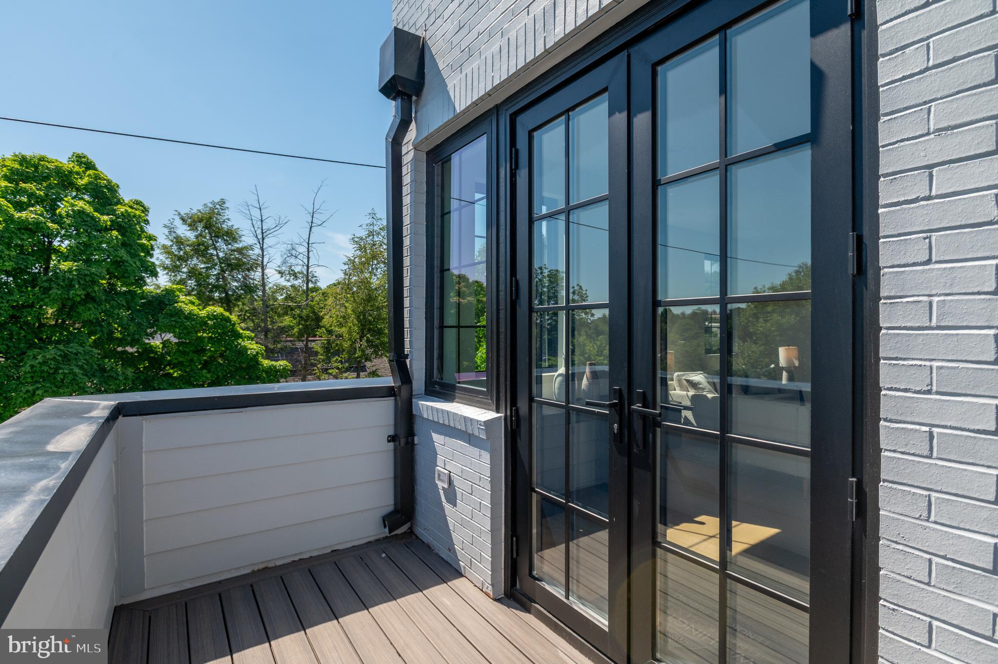 BURLEITH - Residential