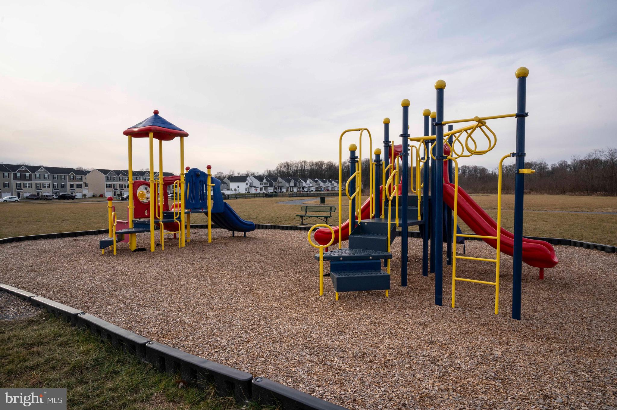 THE LAKES AT MARTINSBURG - Residential Lease