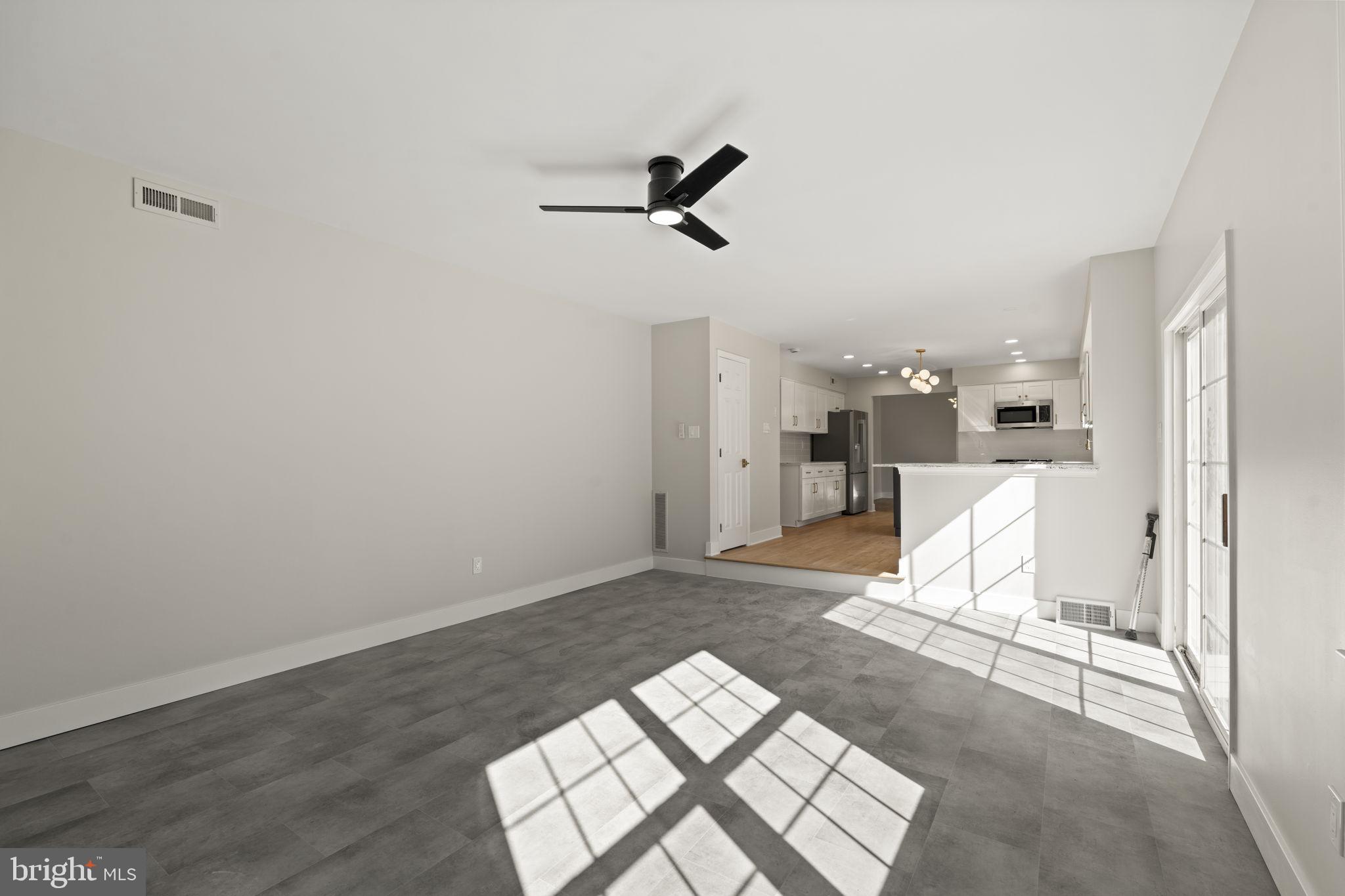 SYMPHONY - Residential