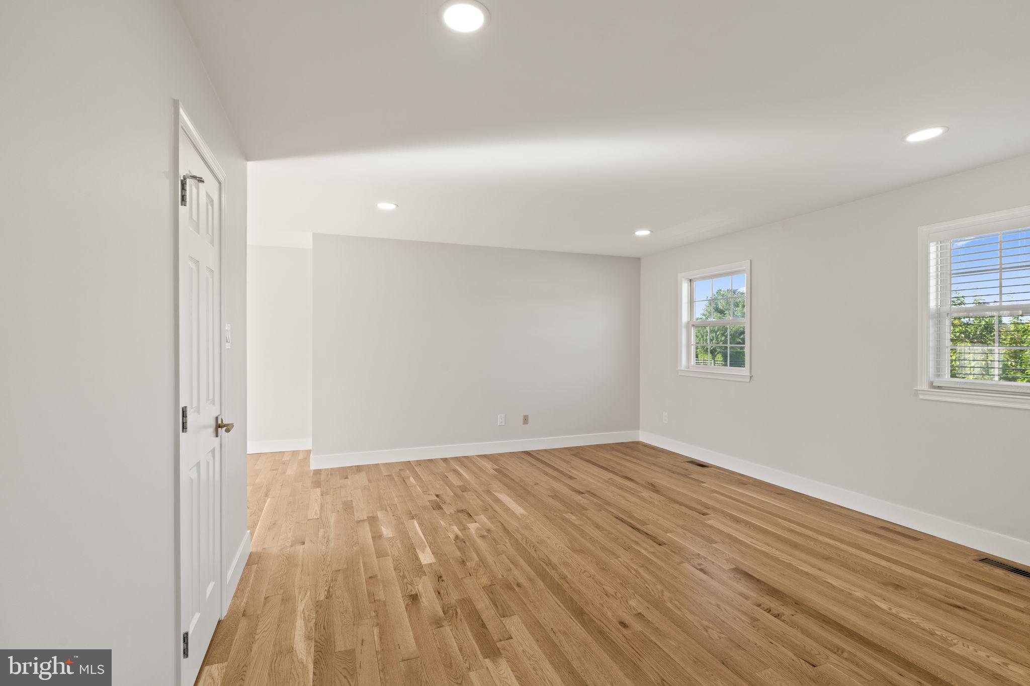 SYMPHONY - Residential