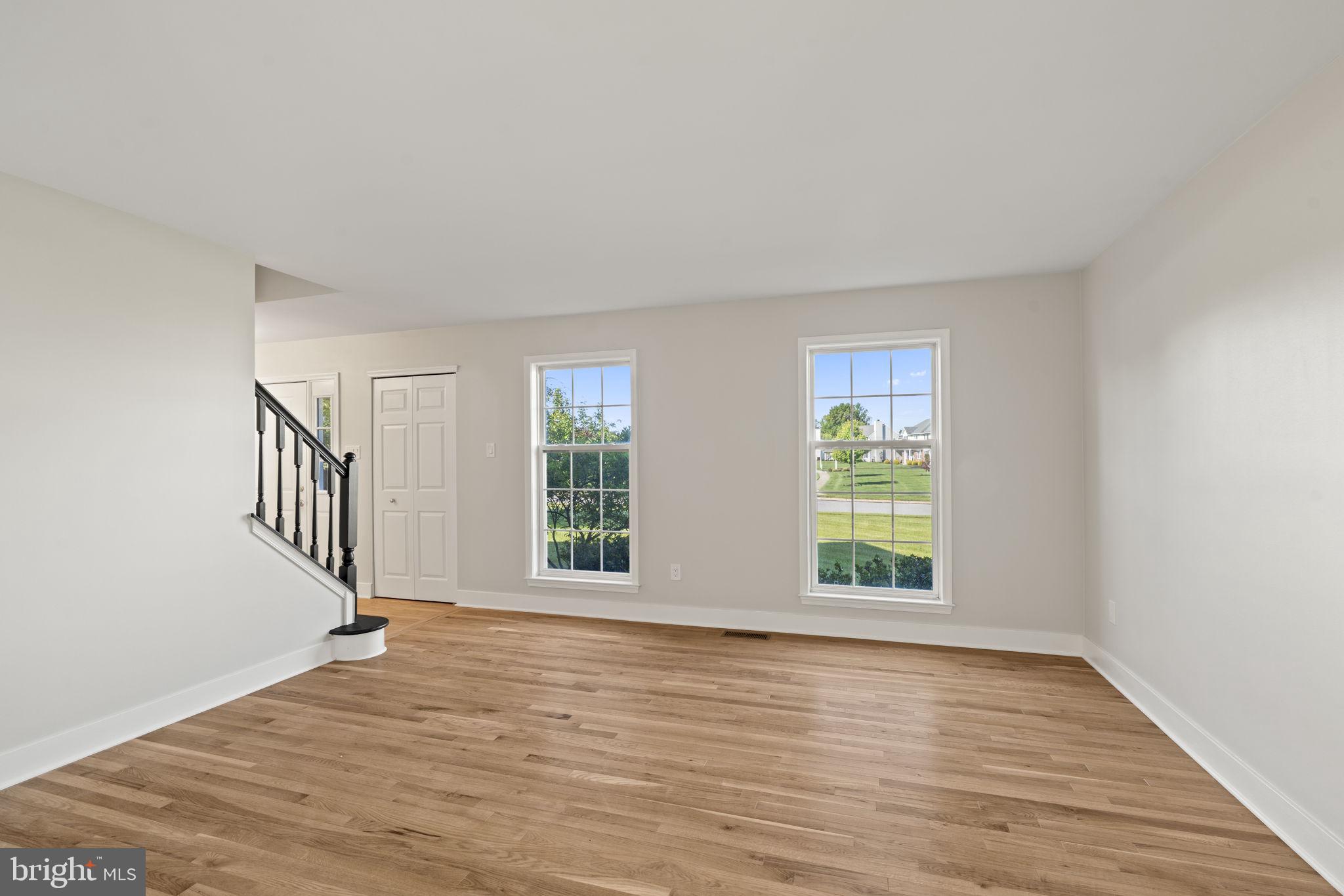 SYMPHONY - Residential