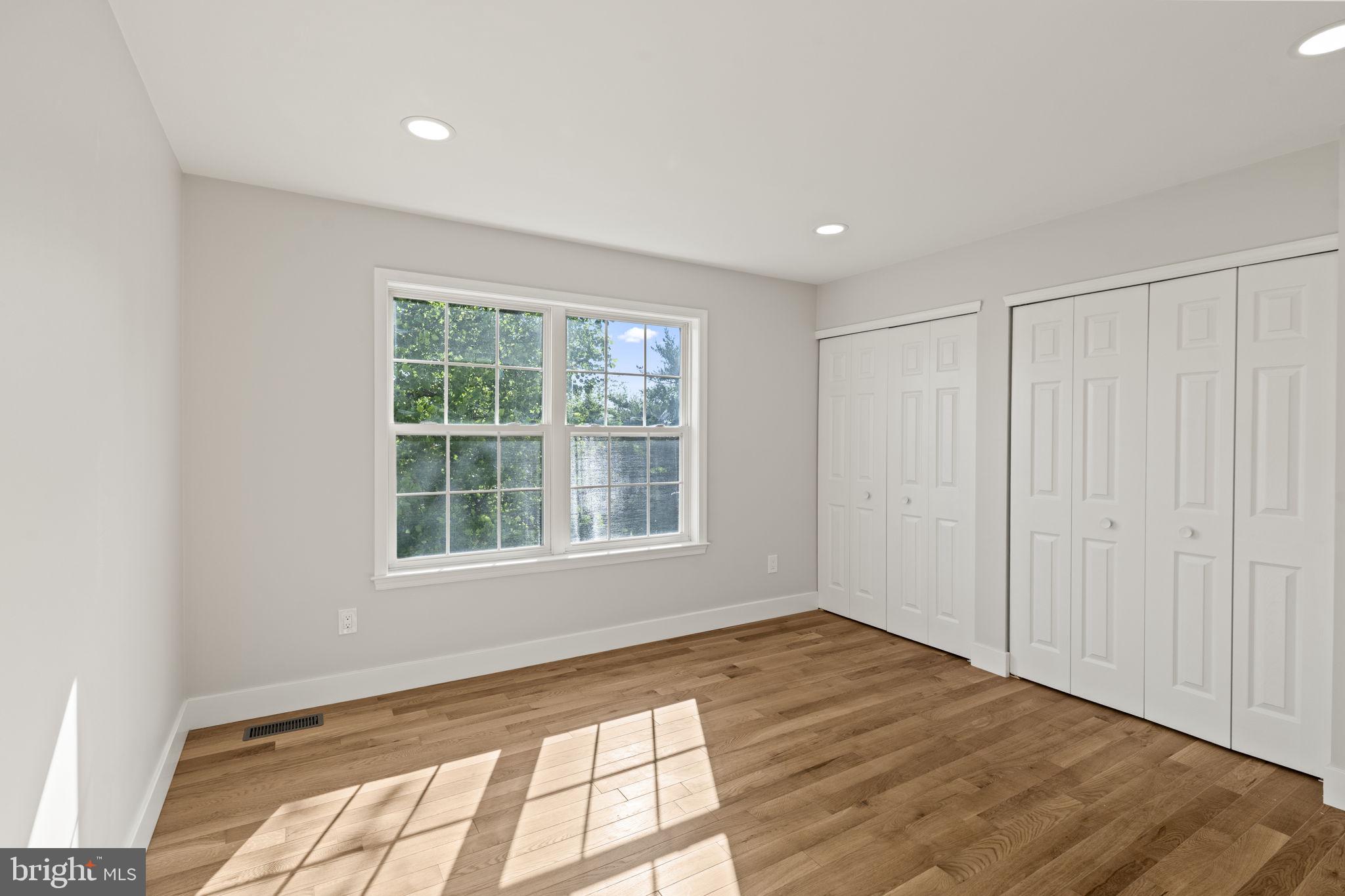 SYMPHONY - Residential