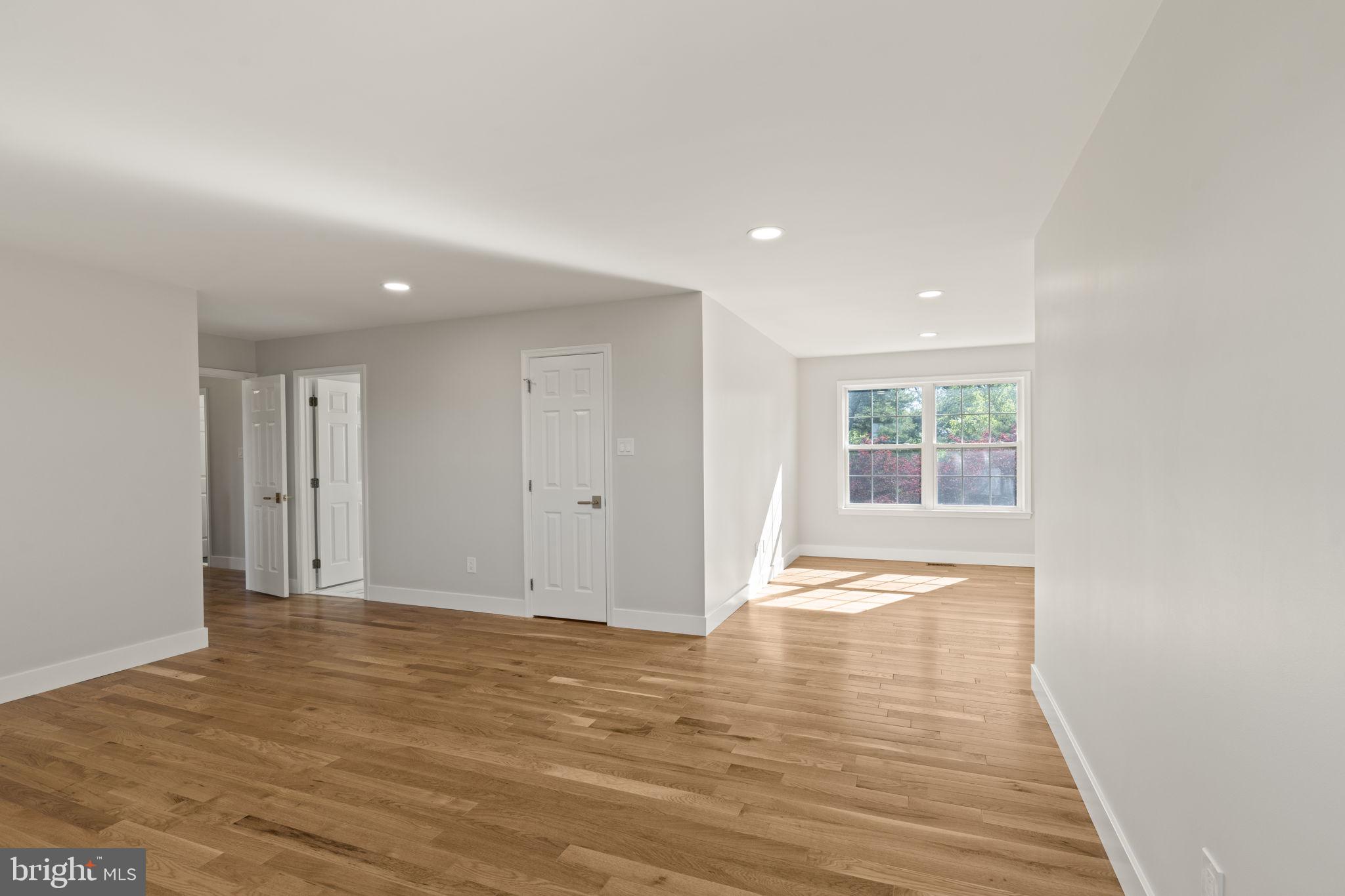 SYMPHONY - Residential
