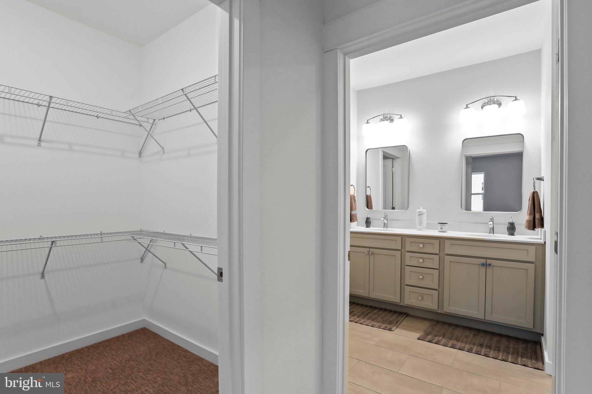 MEADOWSGREEN - Residential Lease