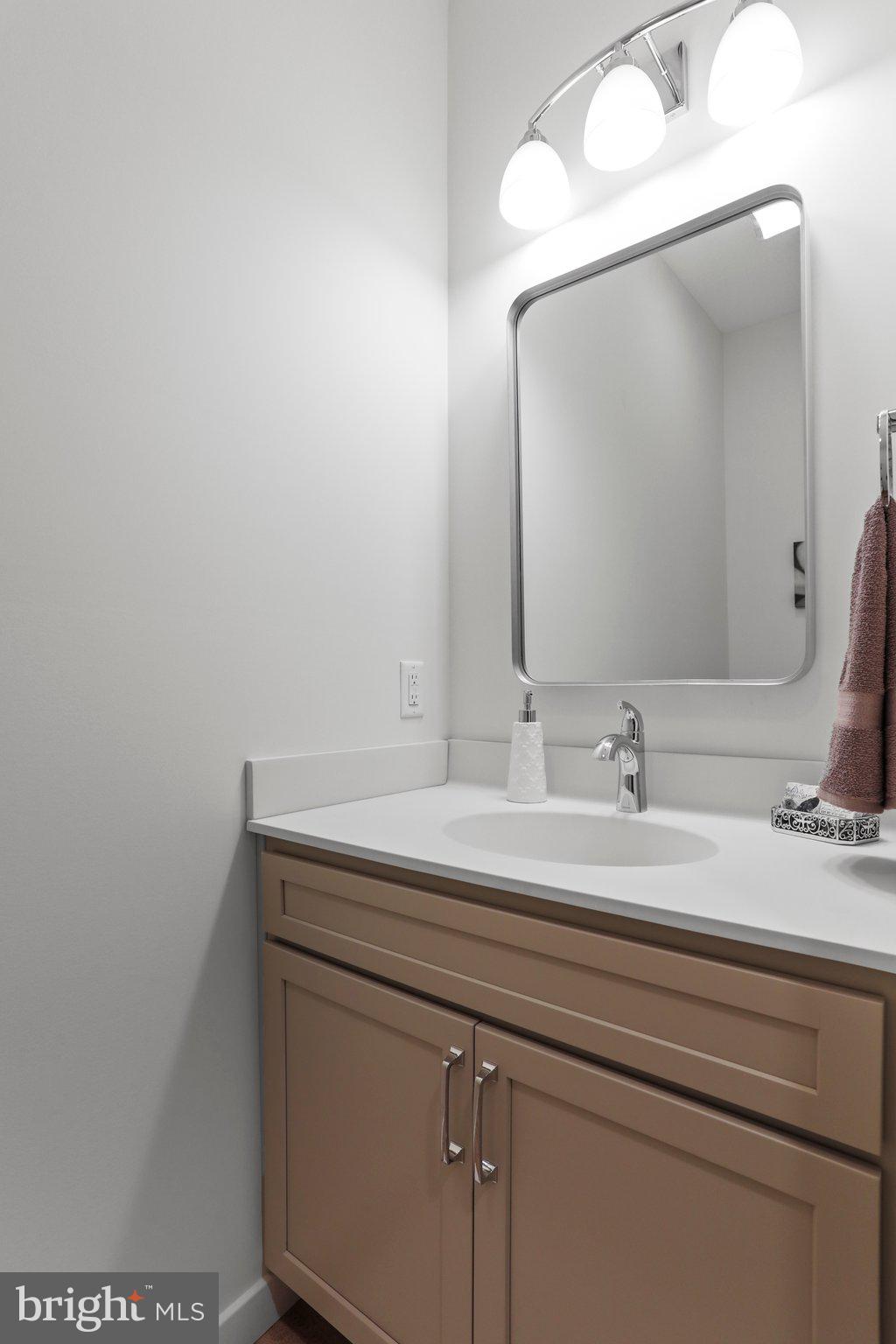 MEADOWSGREEN - Residential Lease