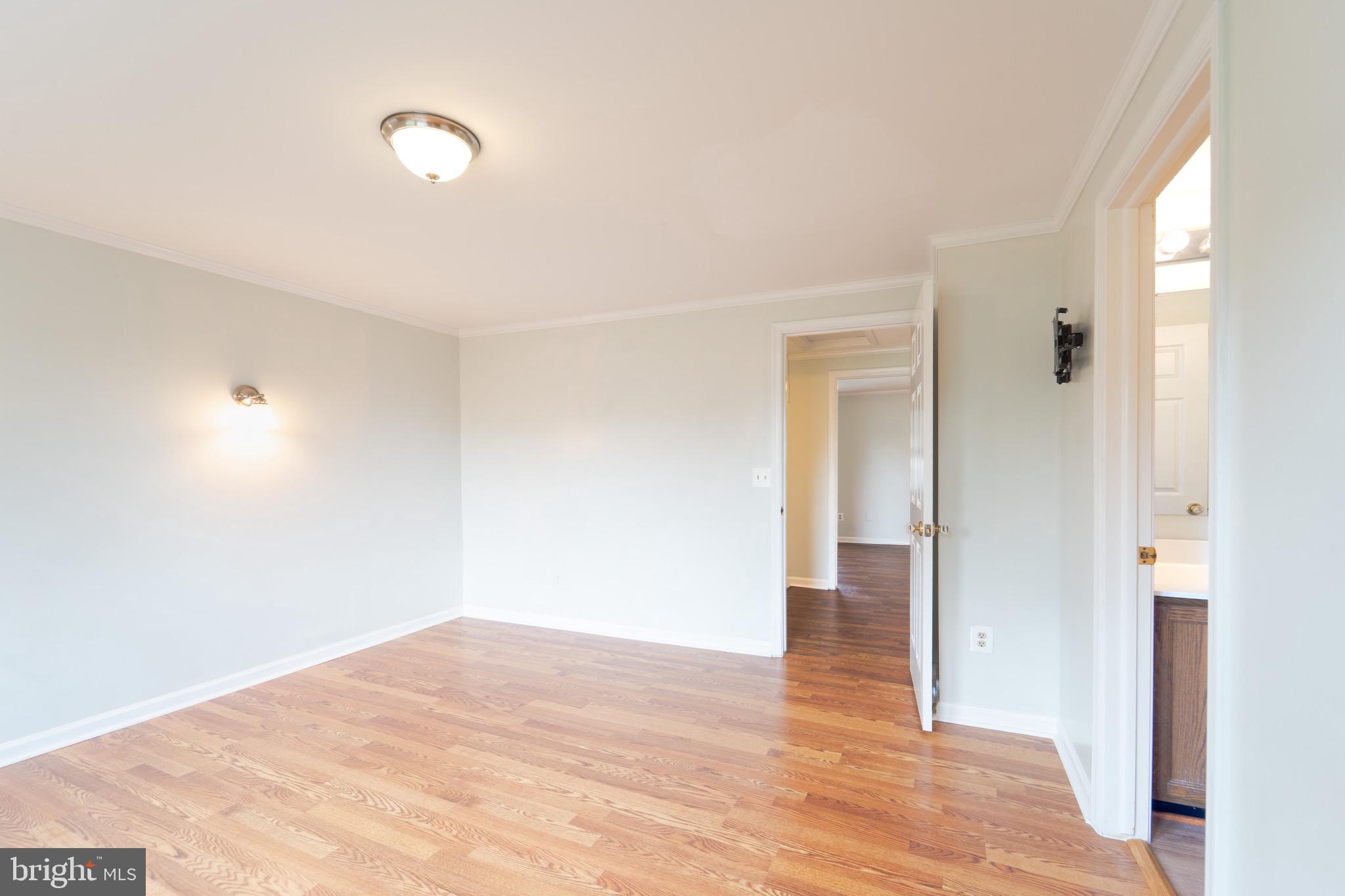 SULLY STATION - Residential