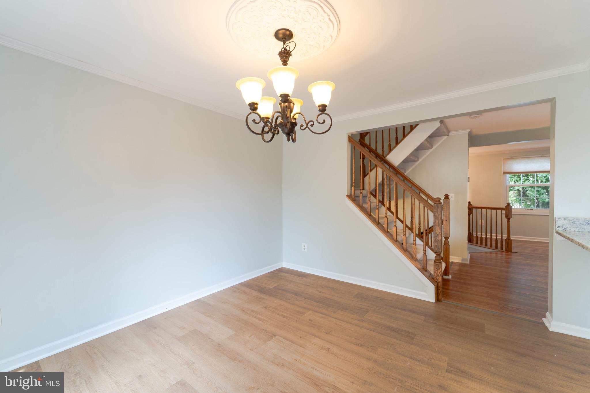 SULLY STATION - Residential