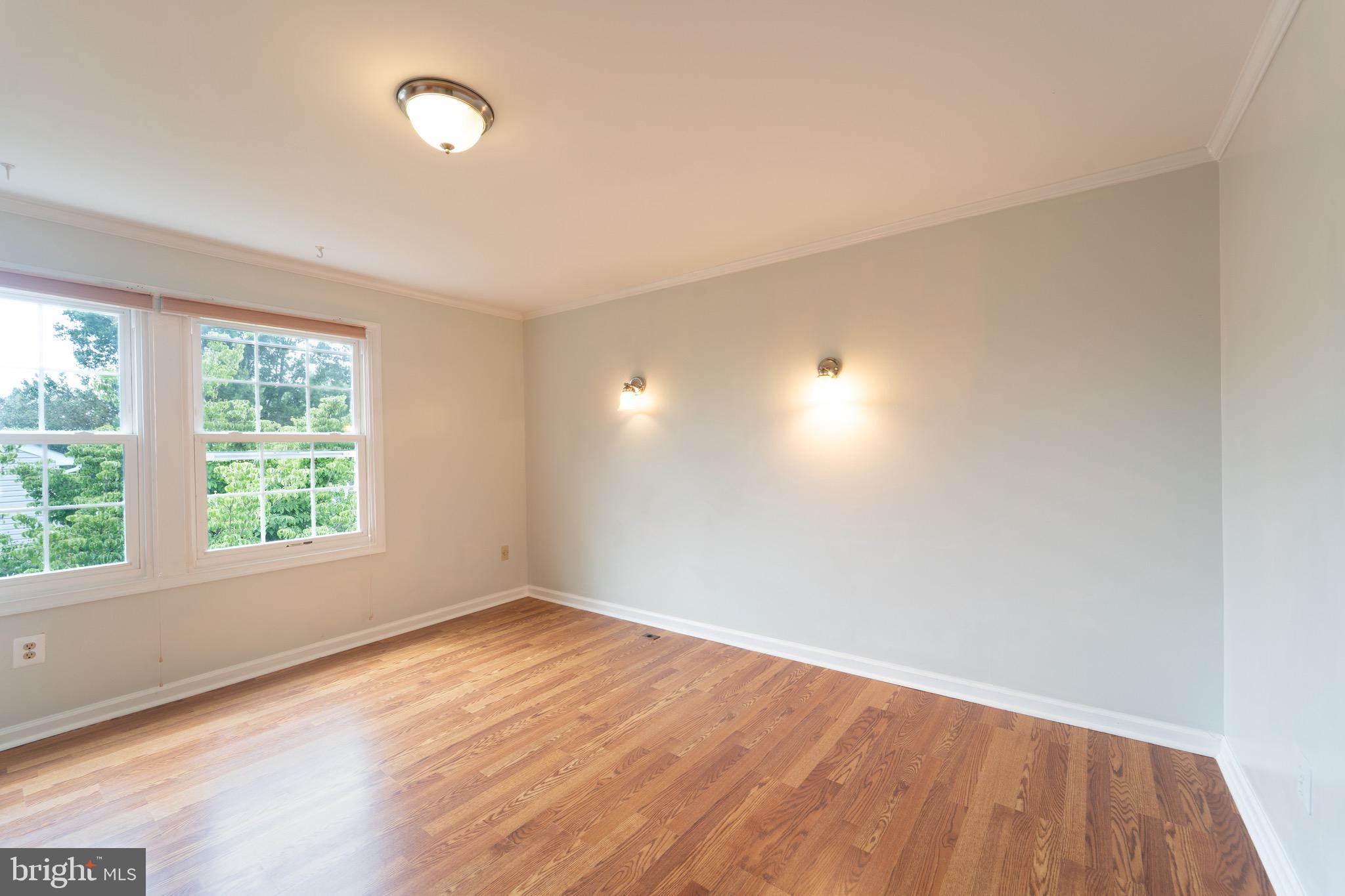 SULLY STATION - Residential