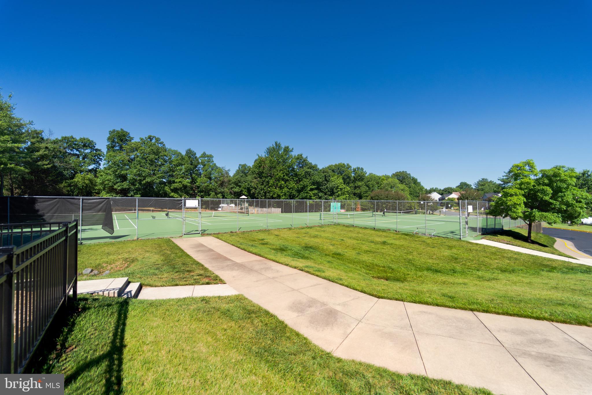 SULLY STATION - Residential