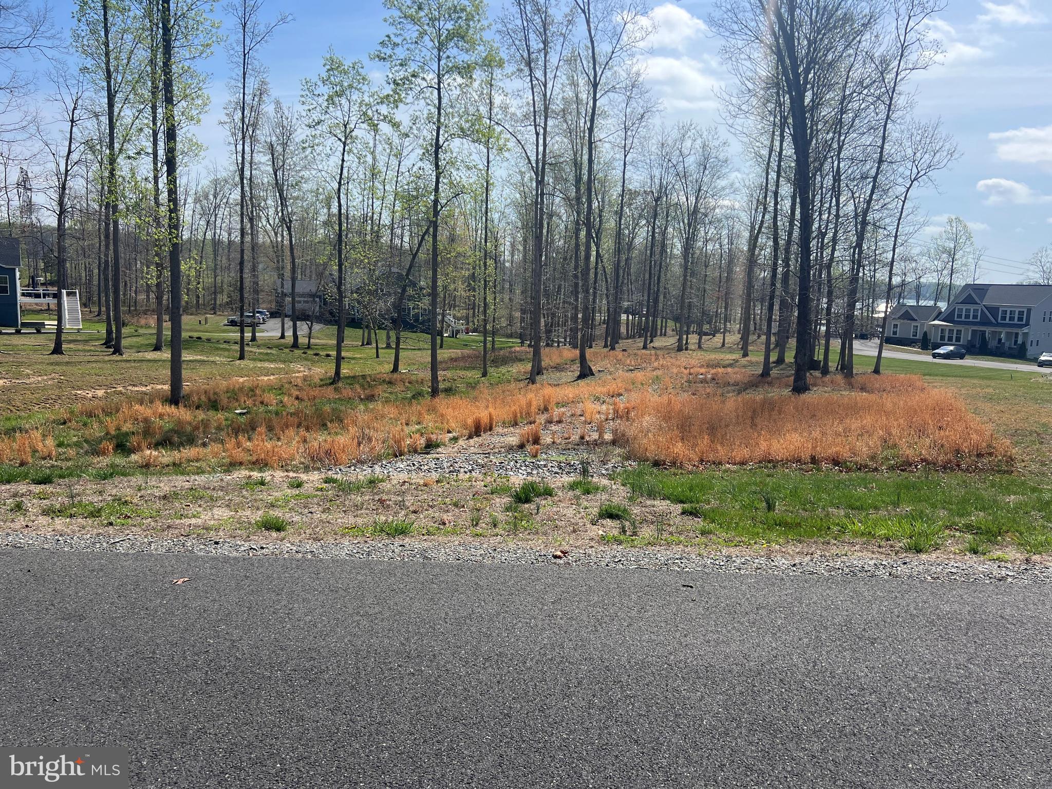 ELK CREEK LANDING - Land