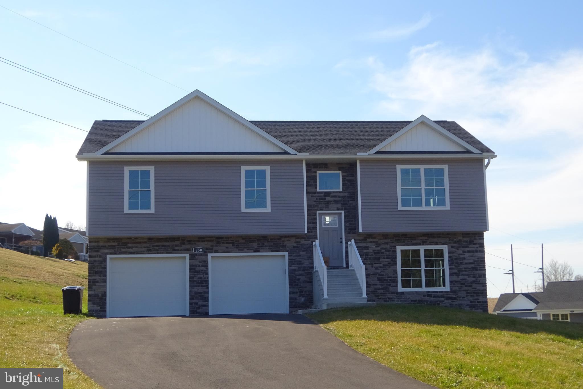 Another quality home by Cold Spring Builders features LVP floors, granite countertops & center island, primary ensuite, large family room and full bath on lower level and 16'x10' concrete patio. Open living spaces with a unique setting in the Borough and not part of an HOA.