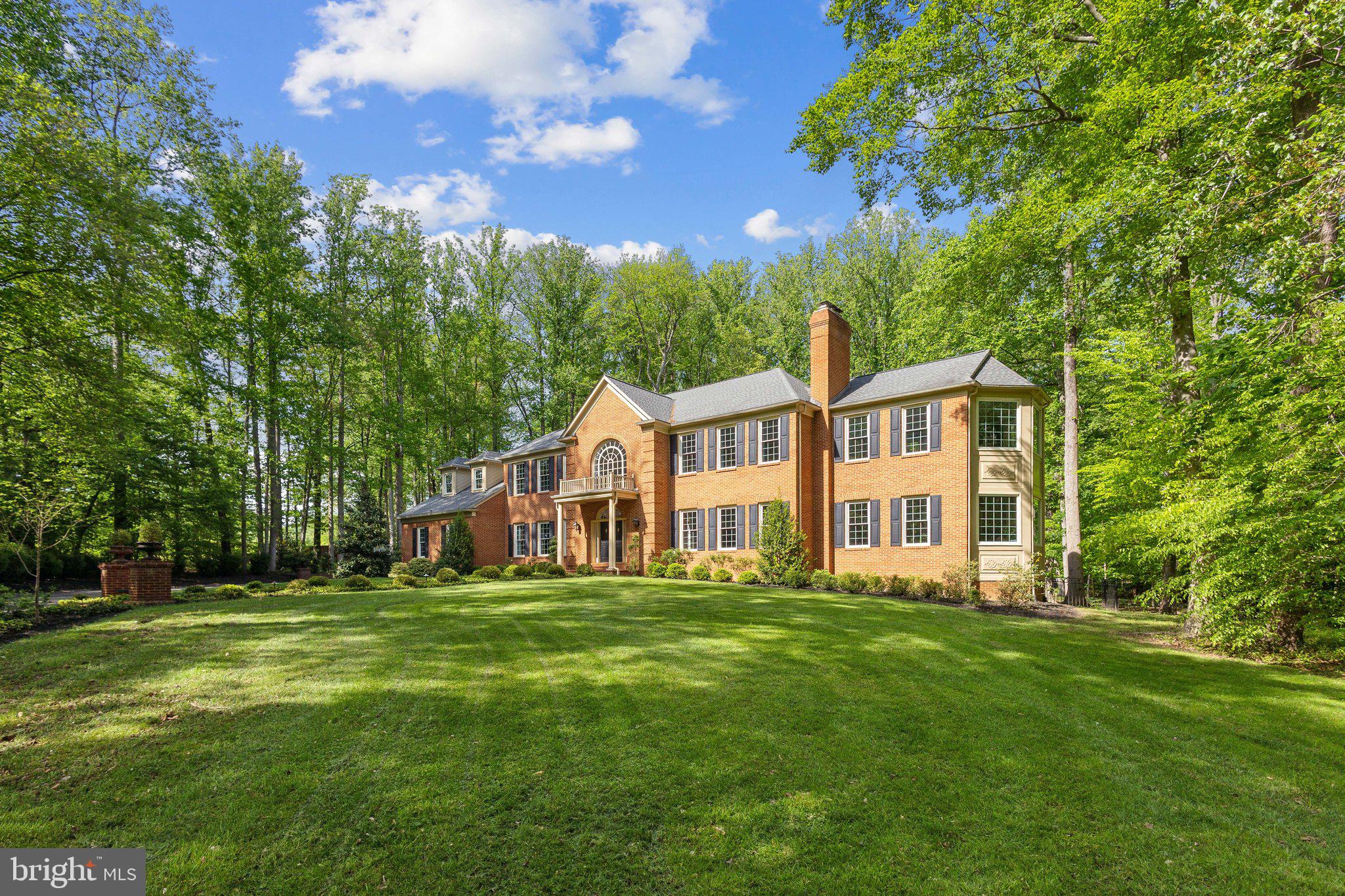 WOLF RUN - Residential