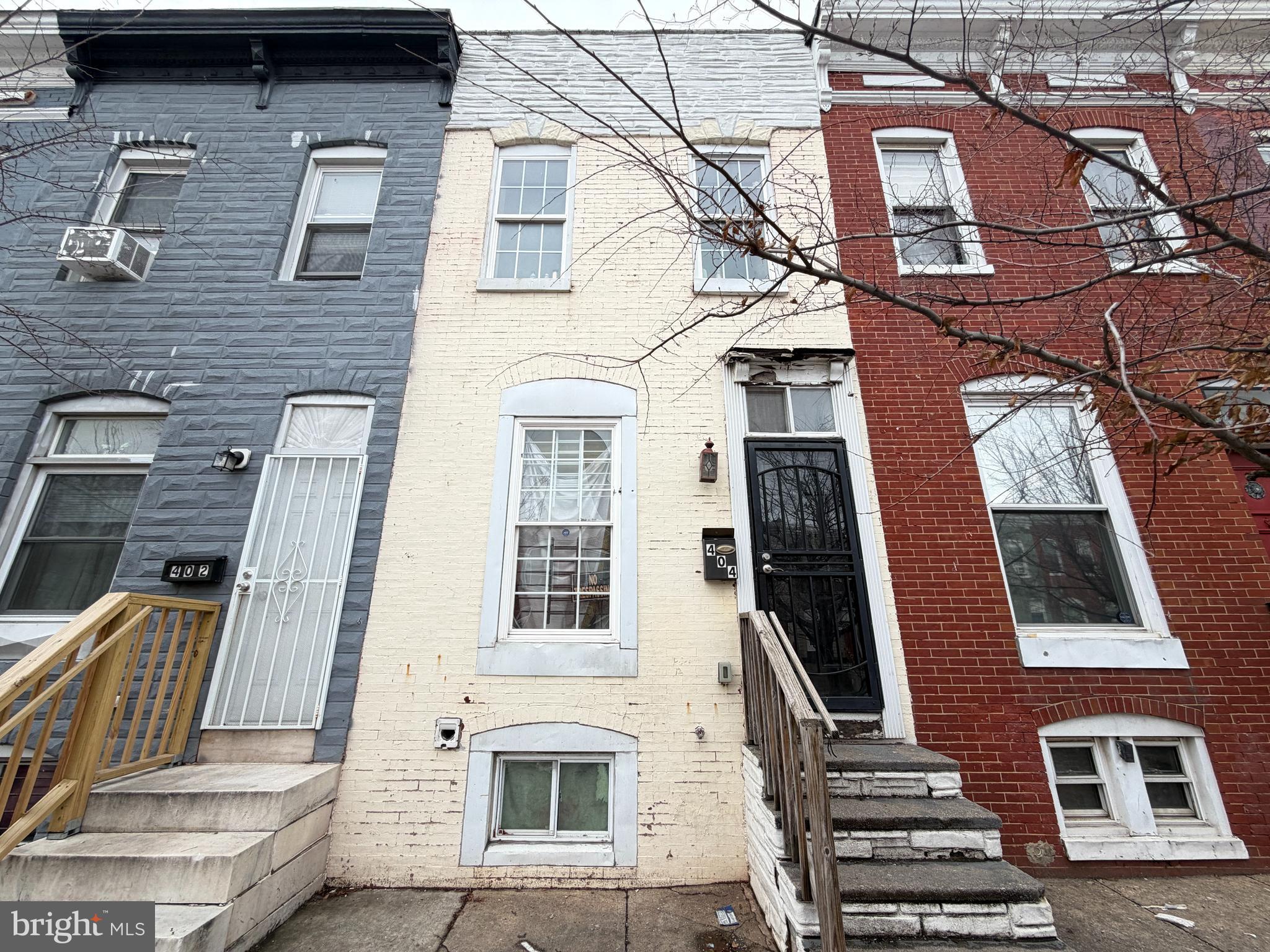 ONLINE AUCTION: This auction takes place on the Ashland Auction Group website bidding platform. Bidding begins 6/1/2026 @ 10:00 AM. Bidding ends 6/3/2026 @ 12:30 PM. The list price is the suggested opening bid. Deposit: $10,000.
 
This two-story townhouse is located in the McElderry Park neighborhood of Baltimore City. Residents can enjoy nearby attractions and facilities such as the Johns Hopkins Hospital and Patterson Park. The property has an unknown occupancy. The area provides easy access to the major traffic artery, Orleans St, connecting to other areas in the city.